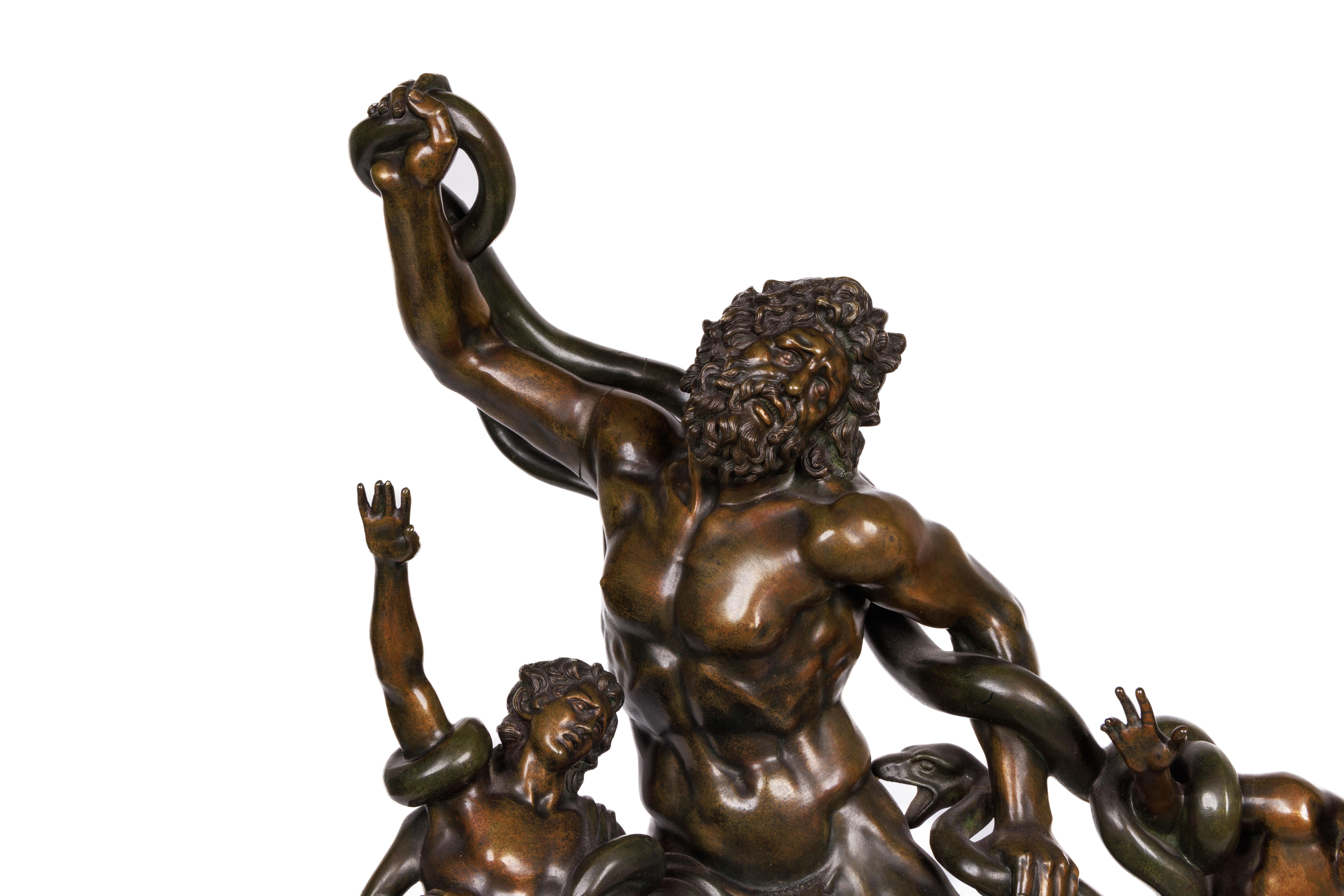Sculpture de groupe italienne en bronze patiné représentant Laocoon et ses fils, vers 1870 en vente 7