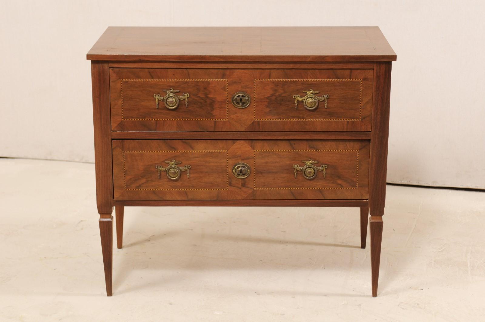 antique 2 drawer dresser