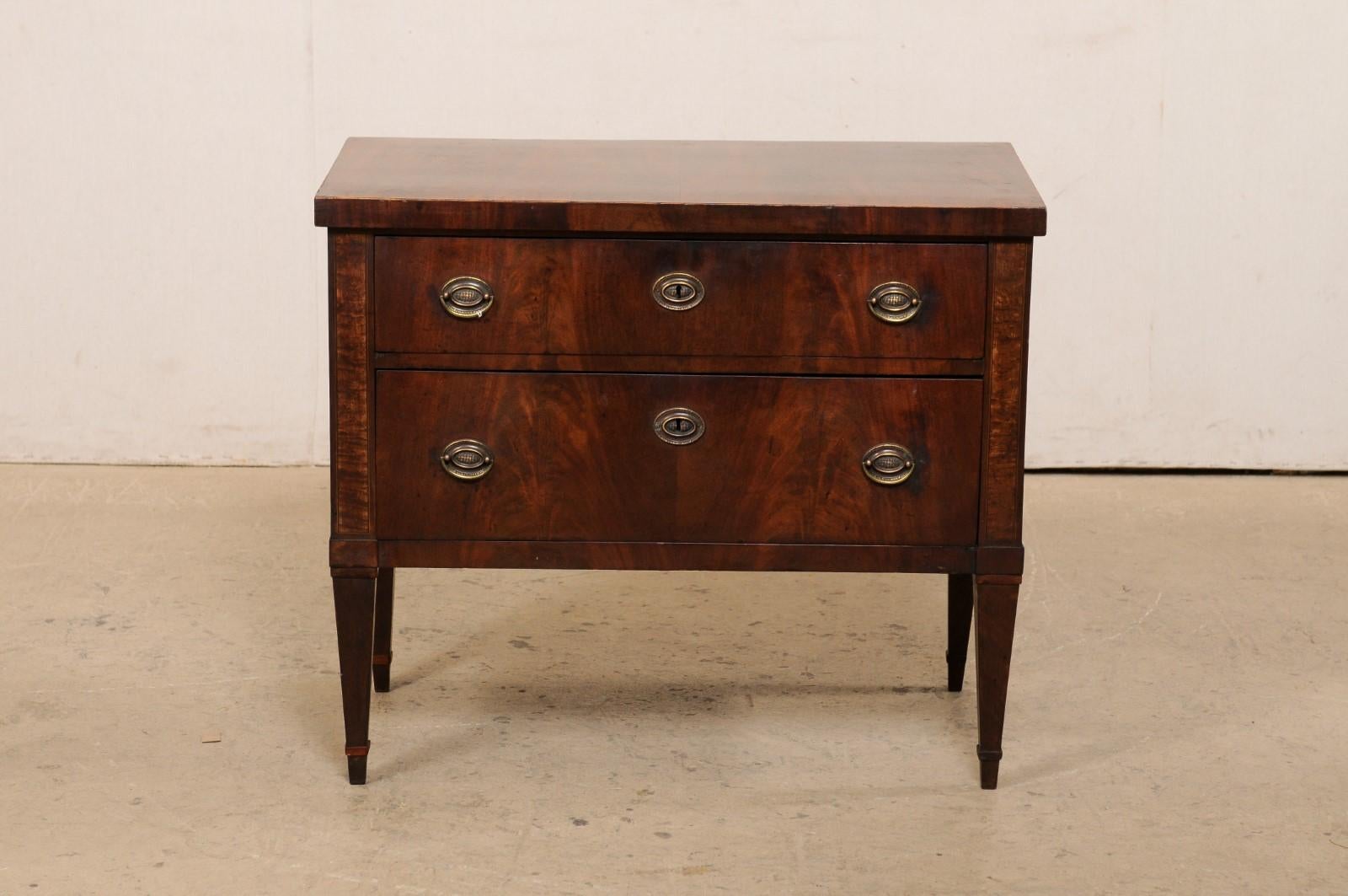 Italian Raised Two-Drawer Chest, with Lovely Matchbook Veneers, circa 1960's For Sale 7