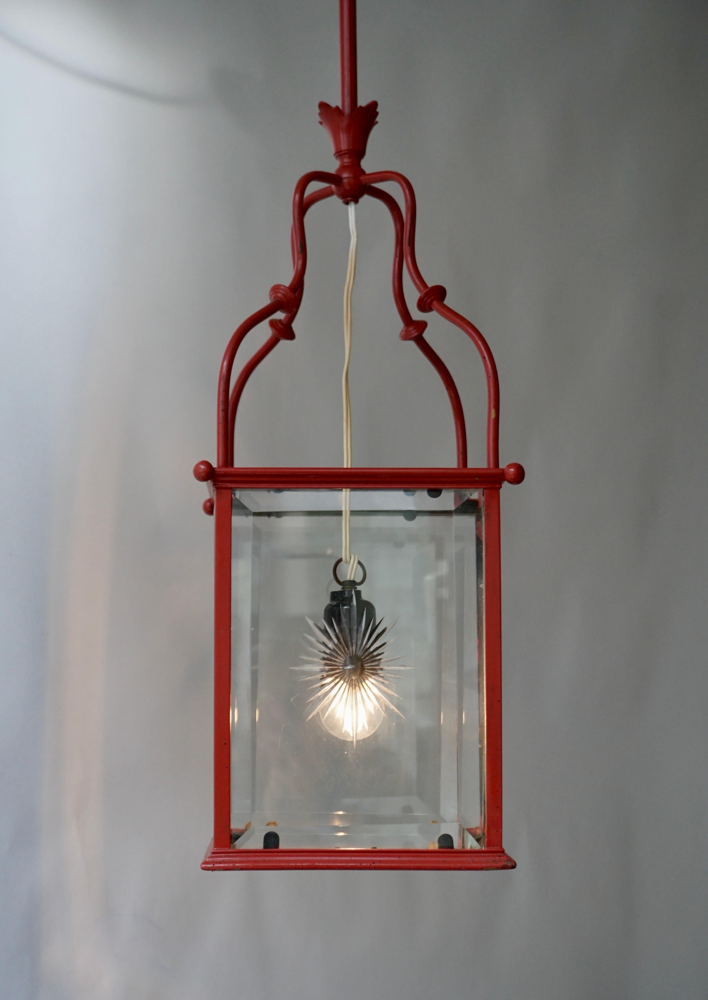 An Italian Red Tole Metal Lantern with Cut Glass, Early 20th C. For Sale 5