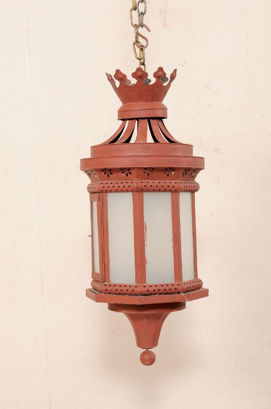 An Italian Red Tole Metal Single-Light Lantern with Crown Top, Early 20th C. 4