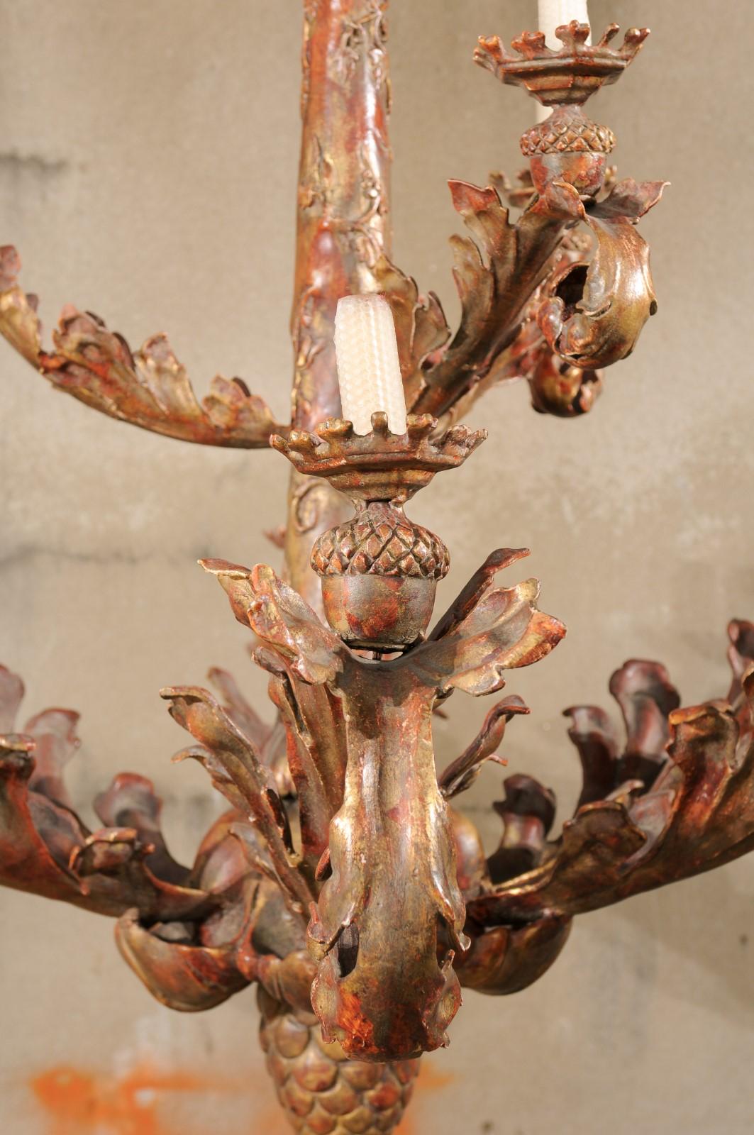 Lampadario in ferro dipinto a due piani di grandi dimensioni in stile rinascimentale italiano in vendita 3