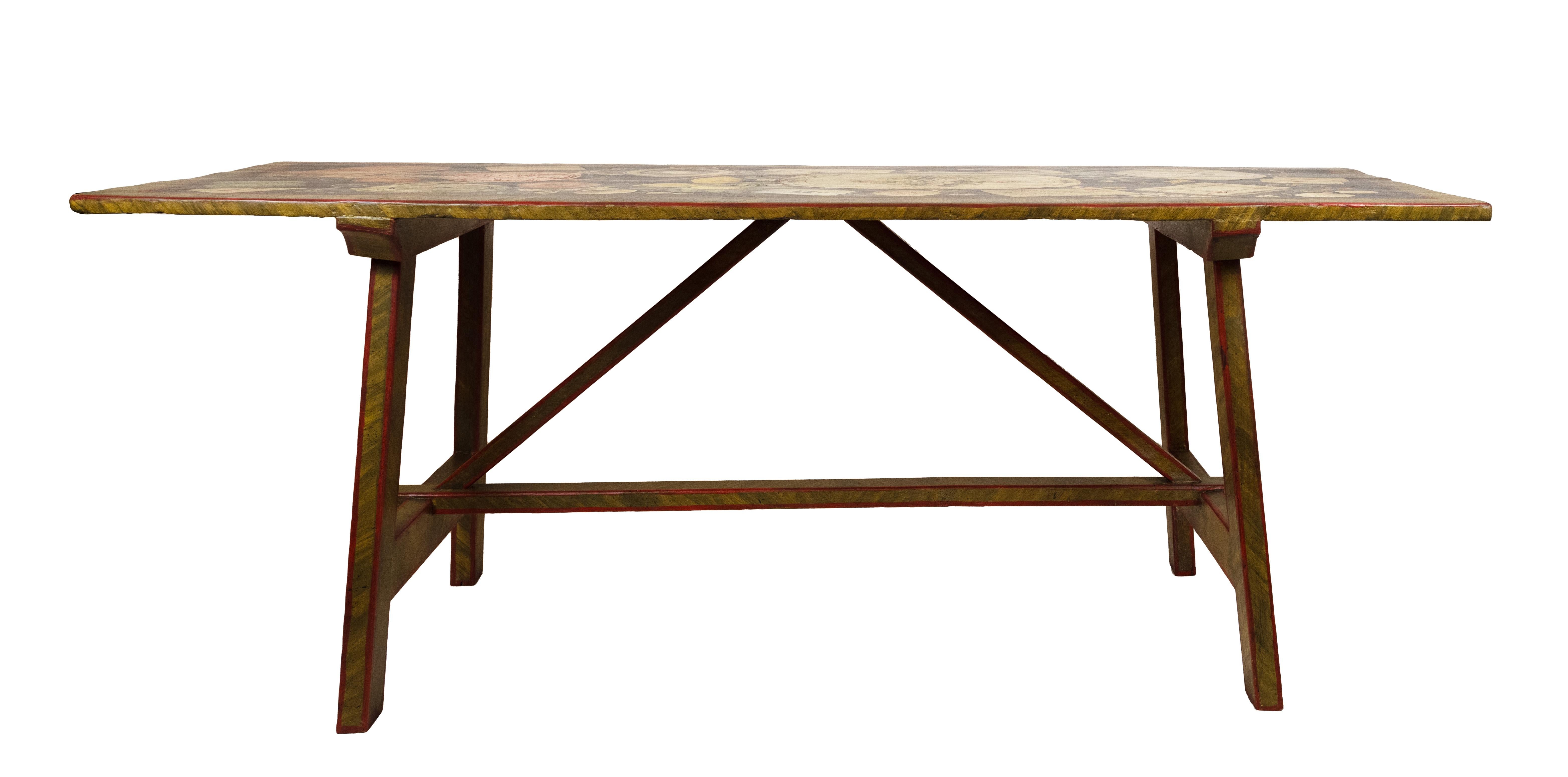 Metà XX secolo Un tavolo lungo in stile rinascimentale italiano con disegni L'Oeil in vendita