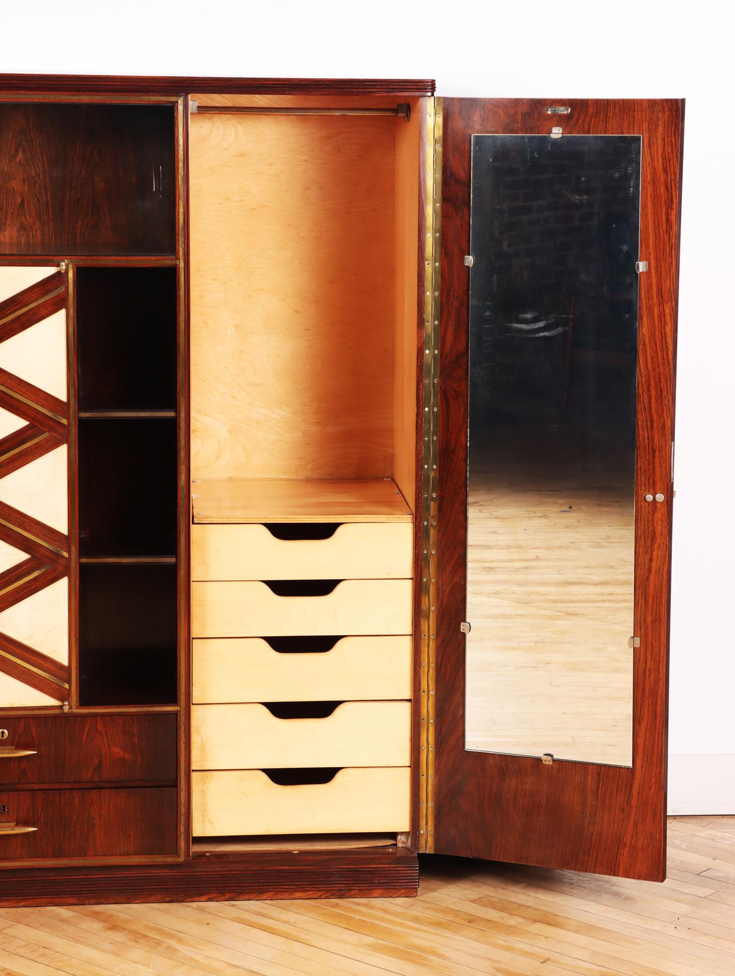 Mid-Century Modern Italian Rosewood and Parchment Cabinet by Paolo Buffa circa 1940 For Sale