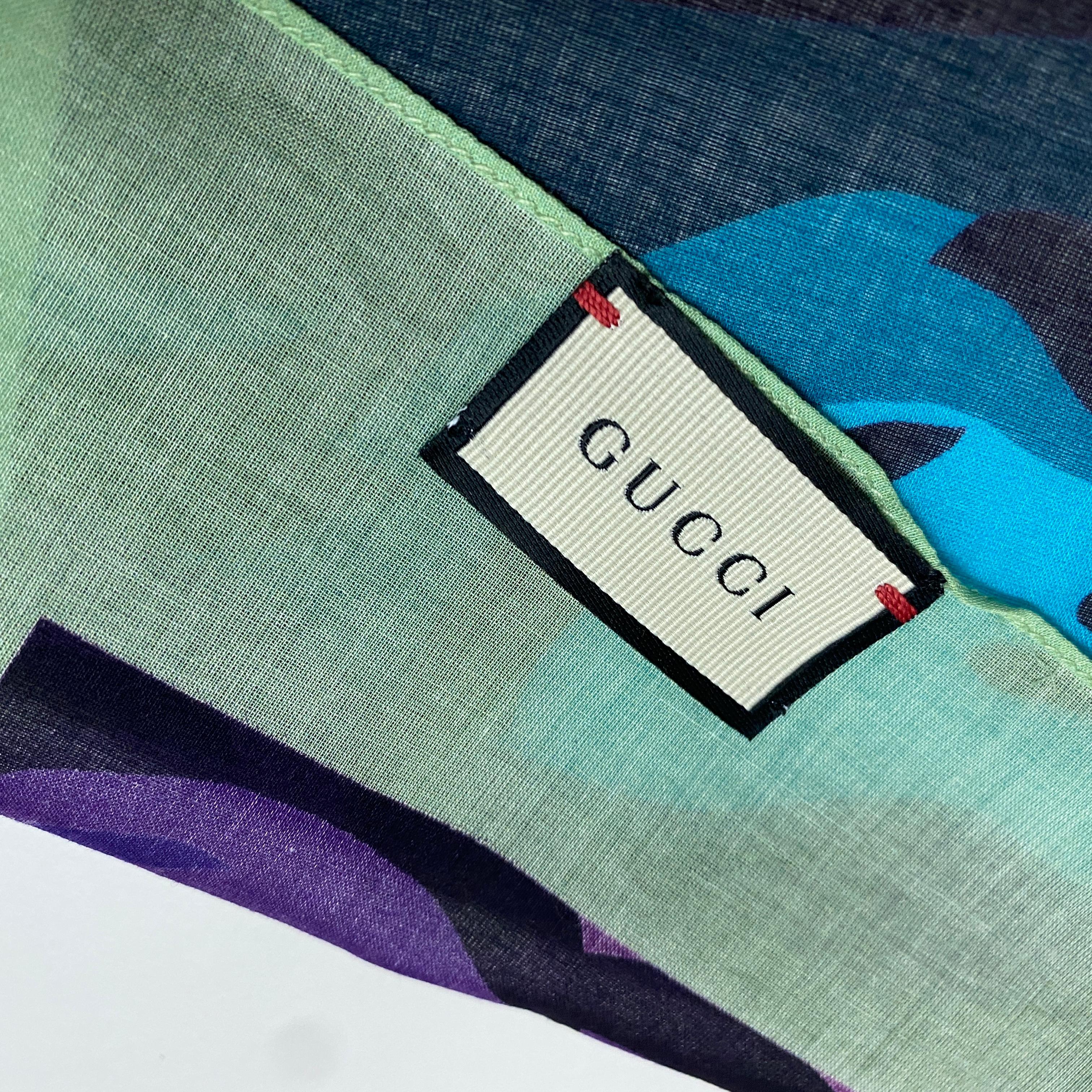 Italienischer Seidenschaufel des 21. Jahrhunderts von Gucci Damen im Angebot