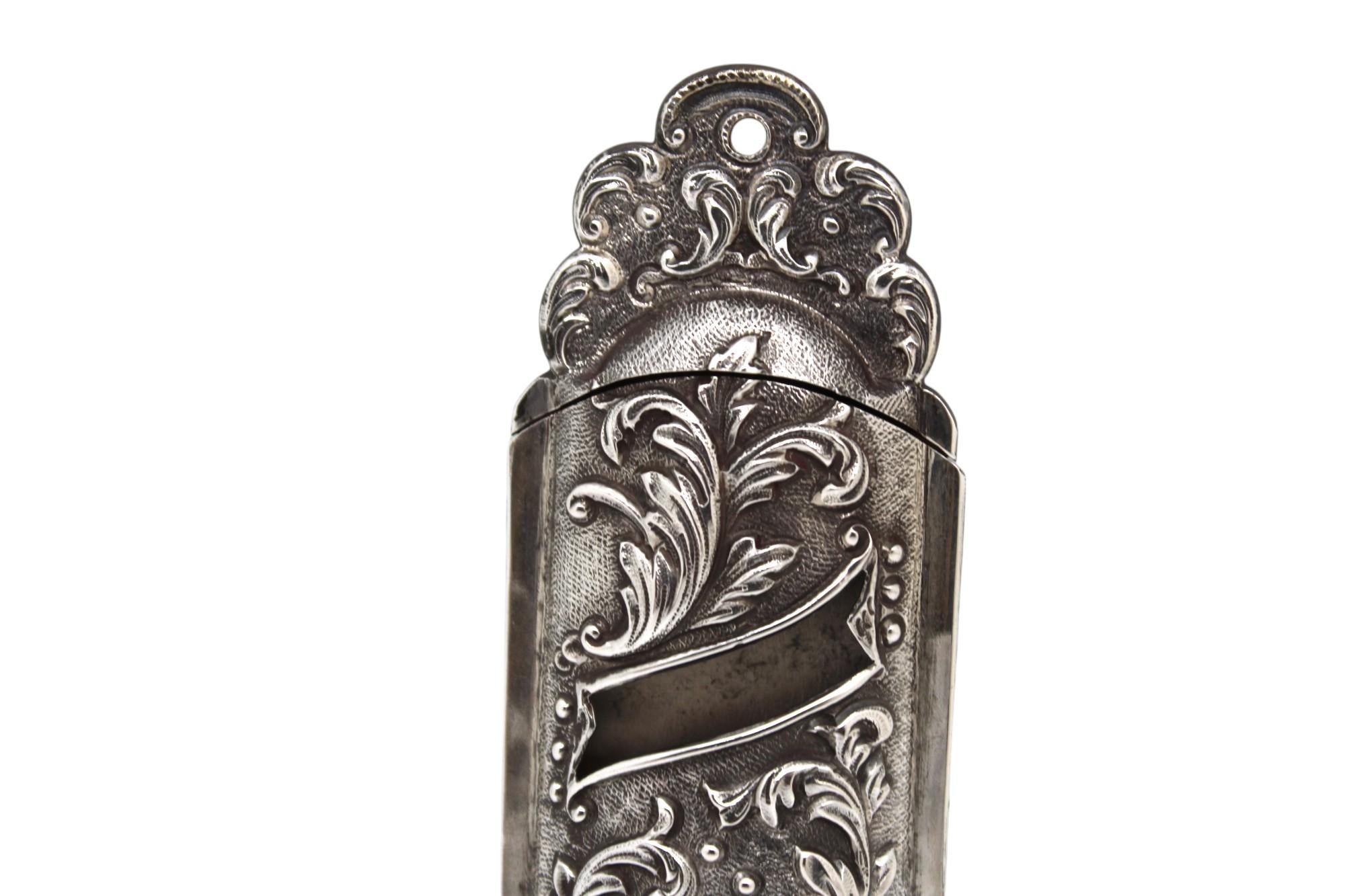 Italiano Un astuccio per Mezuzah in argento italiano in vendita