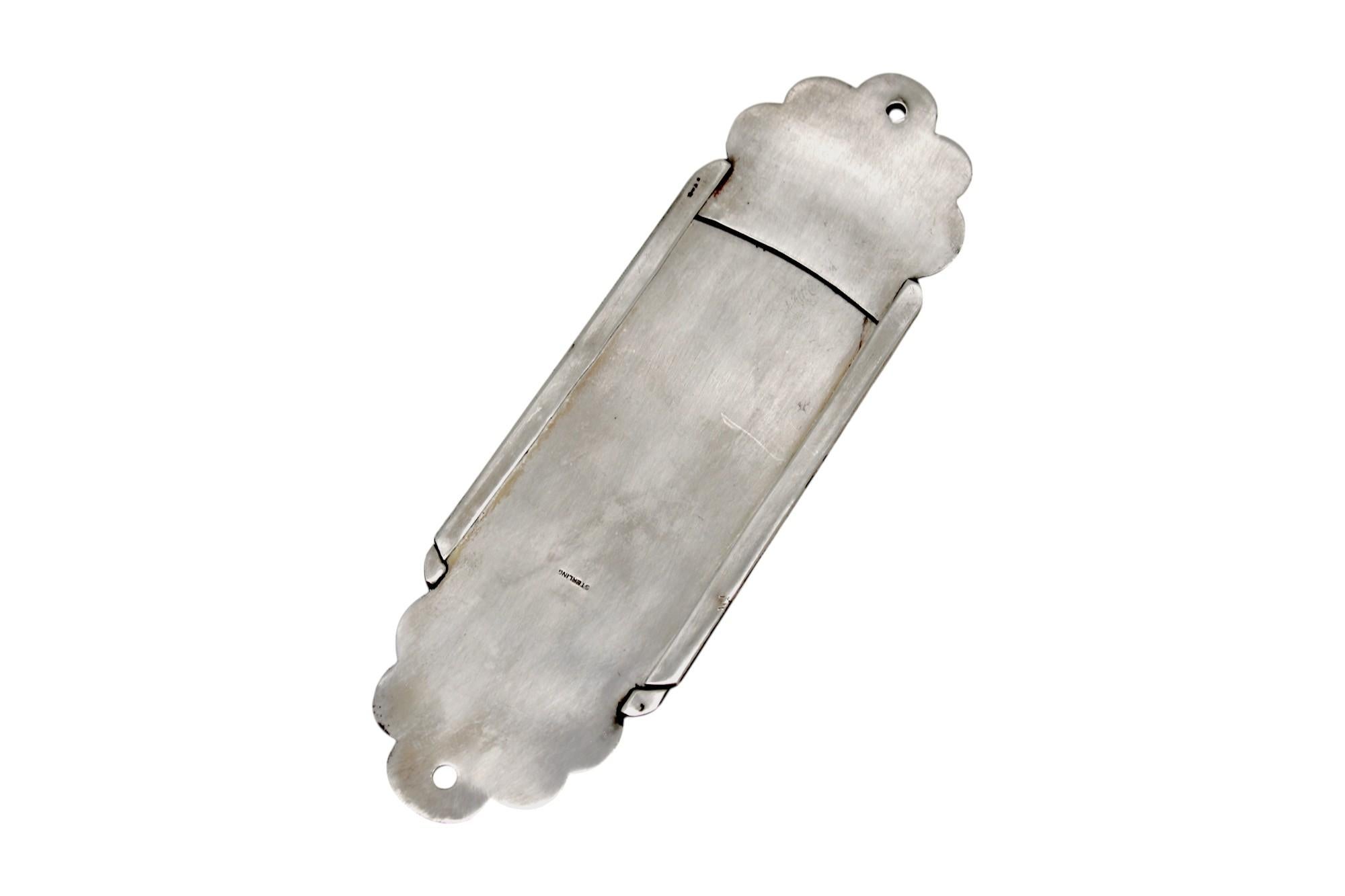 Un astuccio per Mezuzah in argento italiano In condizioni buone in vendita a New York, NY