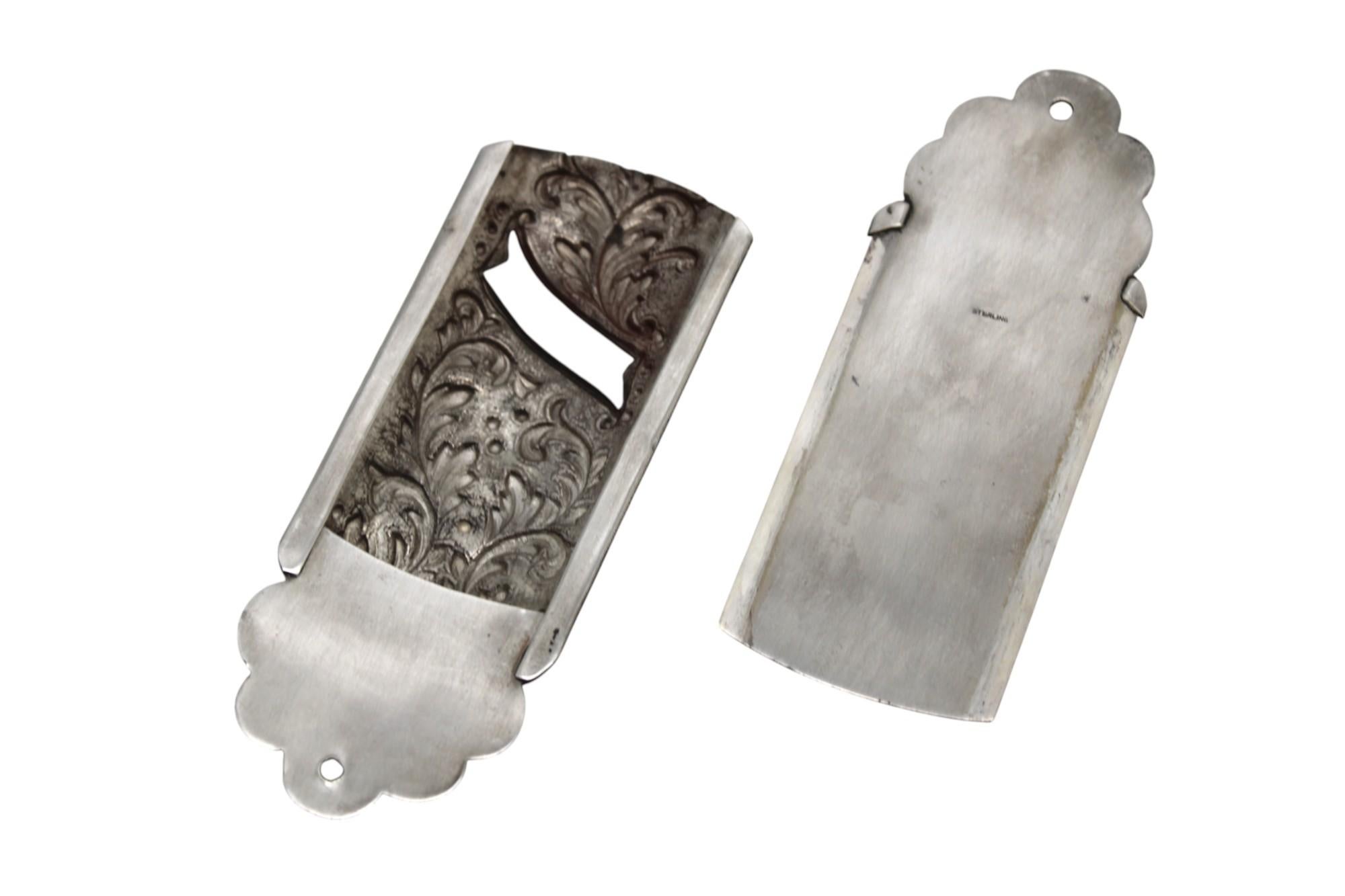 XX secolo Un astuccio per Mezuzah in argento italiano in vendita