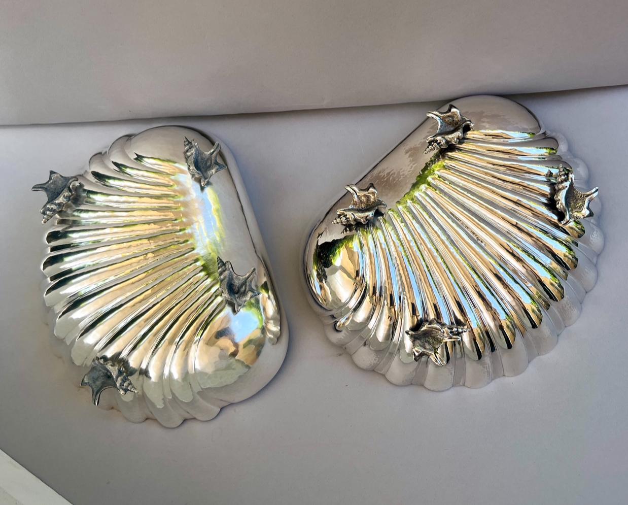 Centro de mesa italiano de plata en forma de concha de Buccellati, S. XX en venta 6