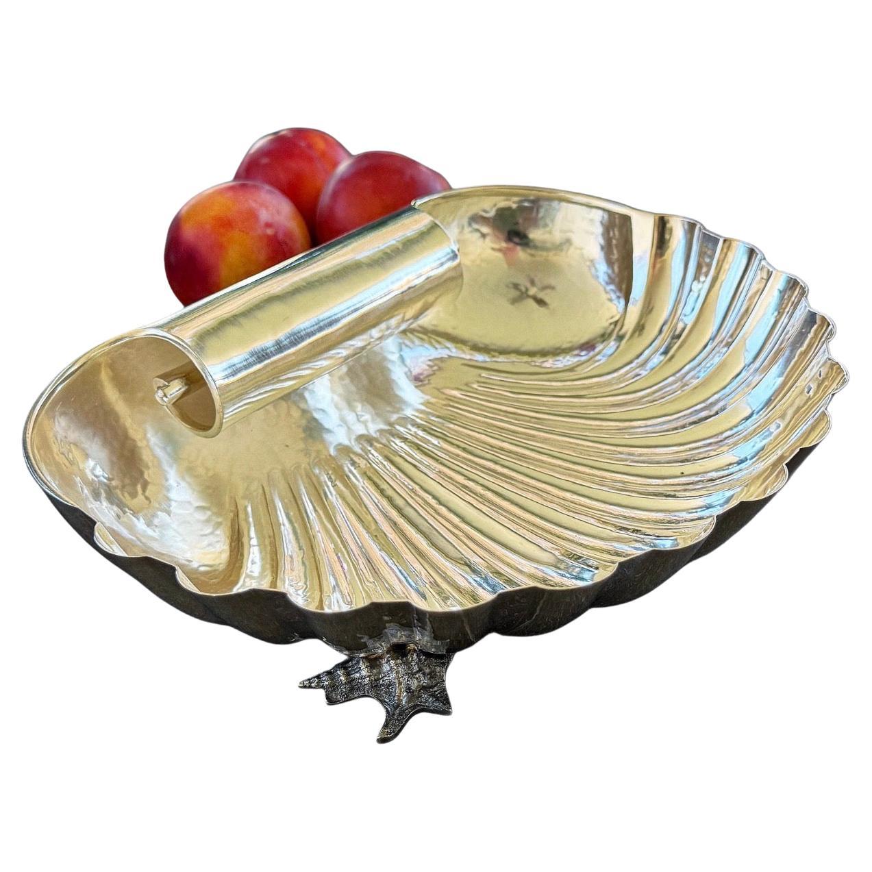 Centrotavola in argento a forma di conchiglia di Buccellati, XX secolo