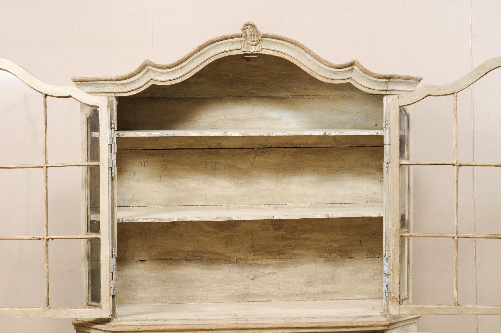 Early 19th C. Italian Tall Cabinet with Glass Display Top & Bonnet Pediment Top 3
