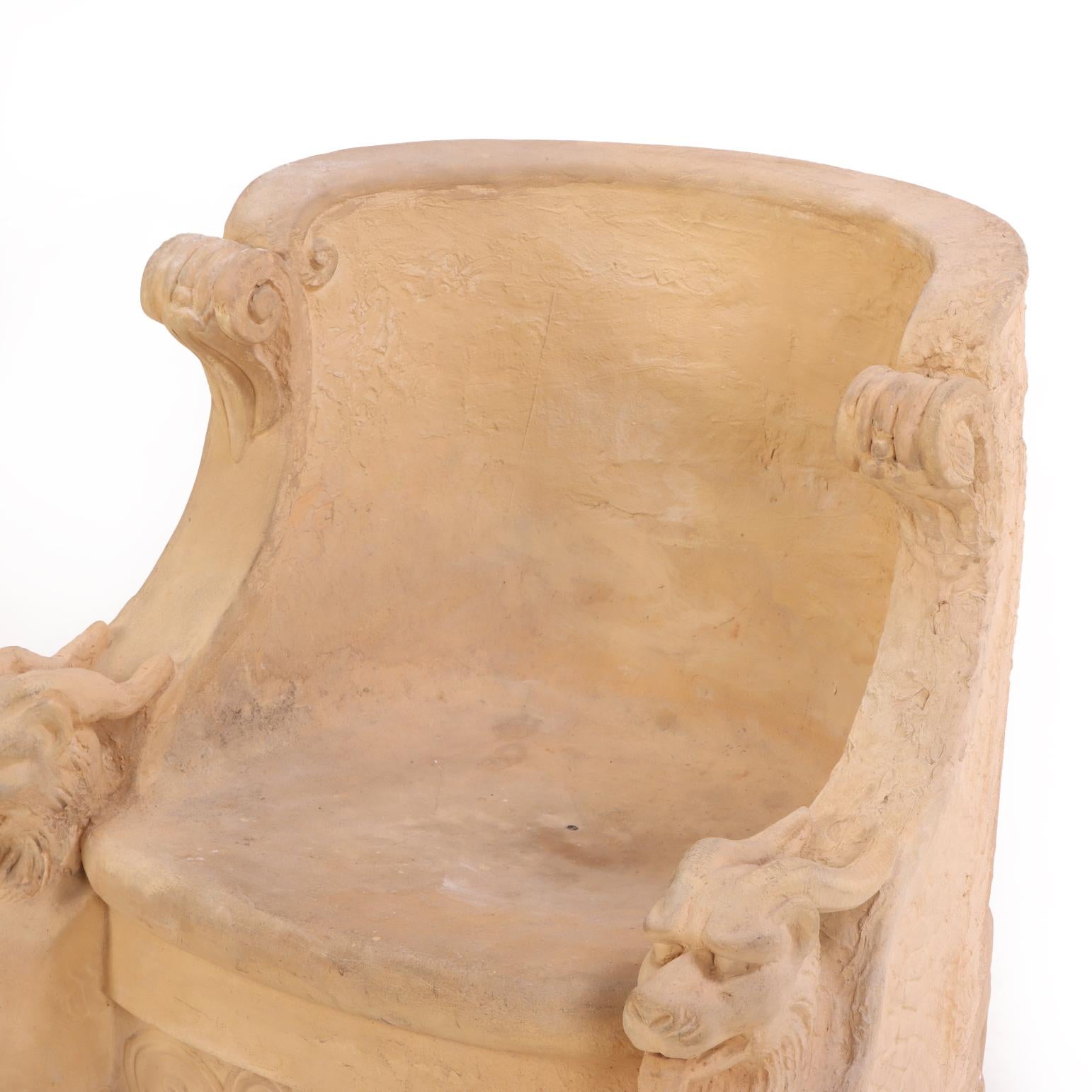 An Italian terracotta garden seat, C. 1920. For Sale 1