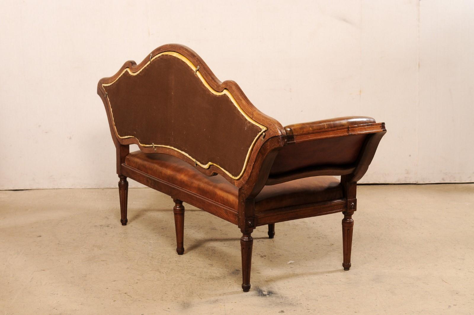 Italian Venetian Leather Upholstered & Carved Wood Settee Sofa, 19th Century For Sale 4