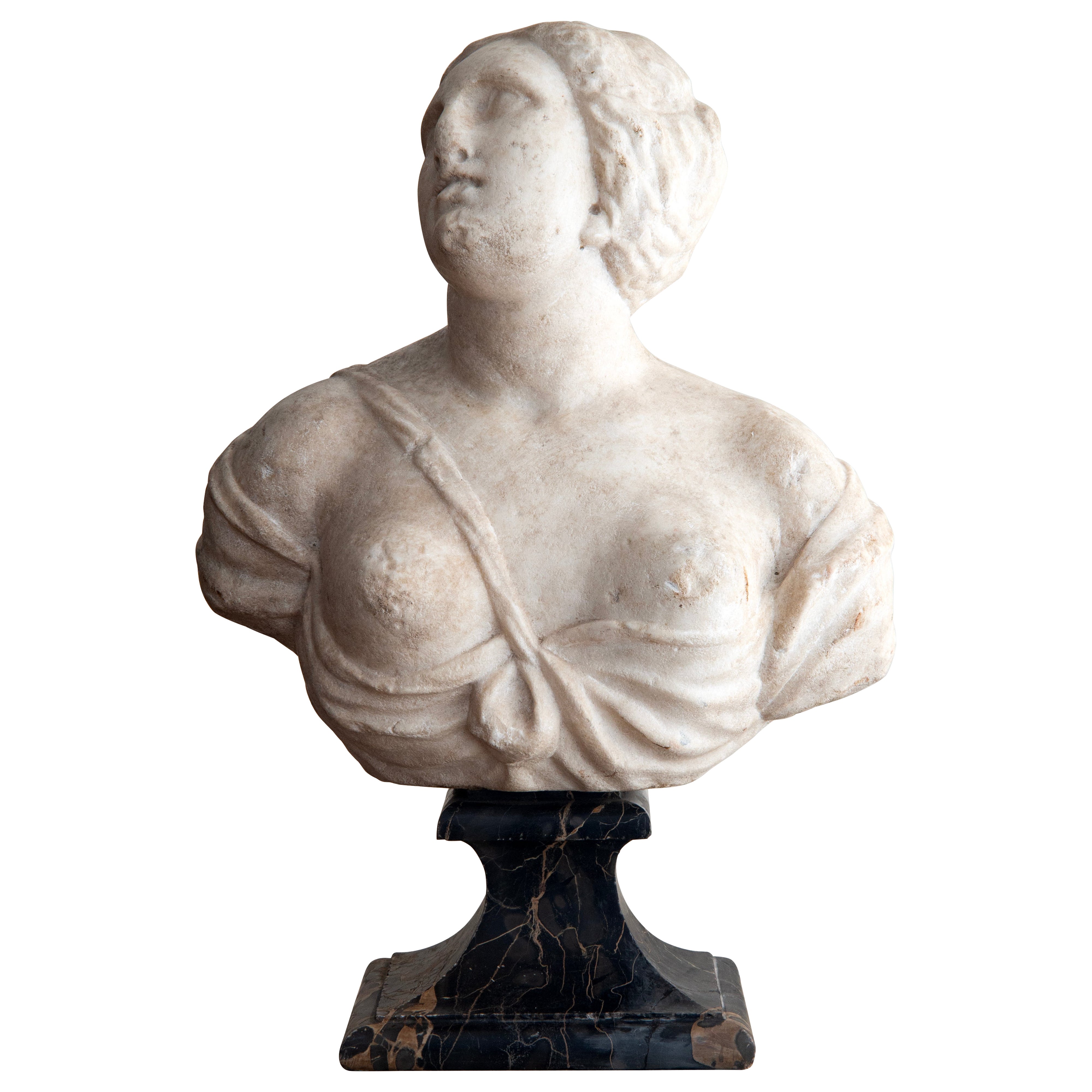 An late 18th early 19th century Italian marble bust. For Sale