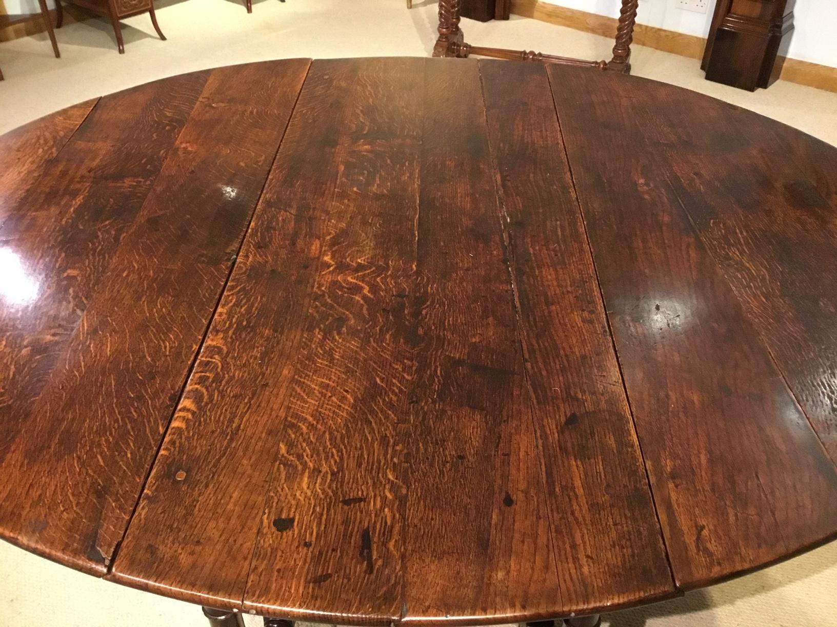 Oak 18th Century Period Antique Gate Leg Farmhouse Table In Good Condition In Darwen, GB
