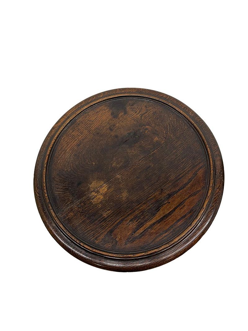 An oak falconer's pedestal or Plant Stand For Sale 2