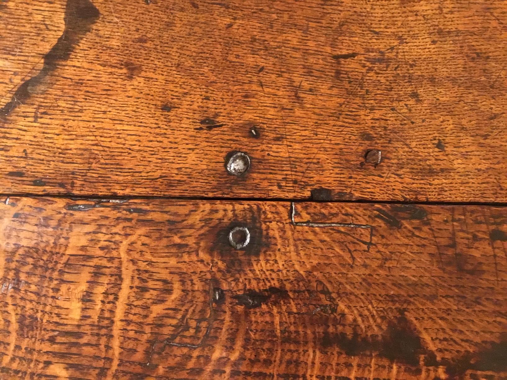 Oak Late 17th Century Bobbin Turned Gate Leg Dining Table For Sale 3