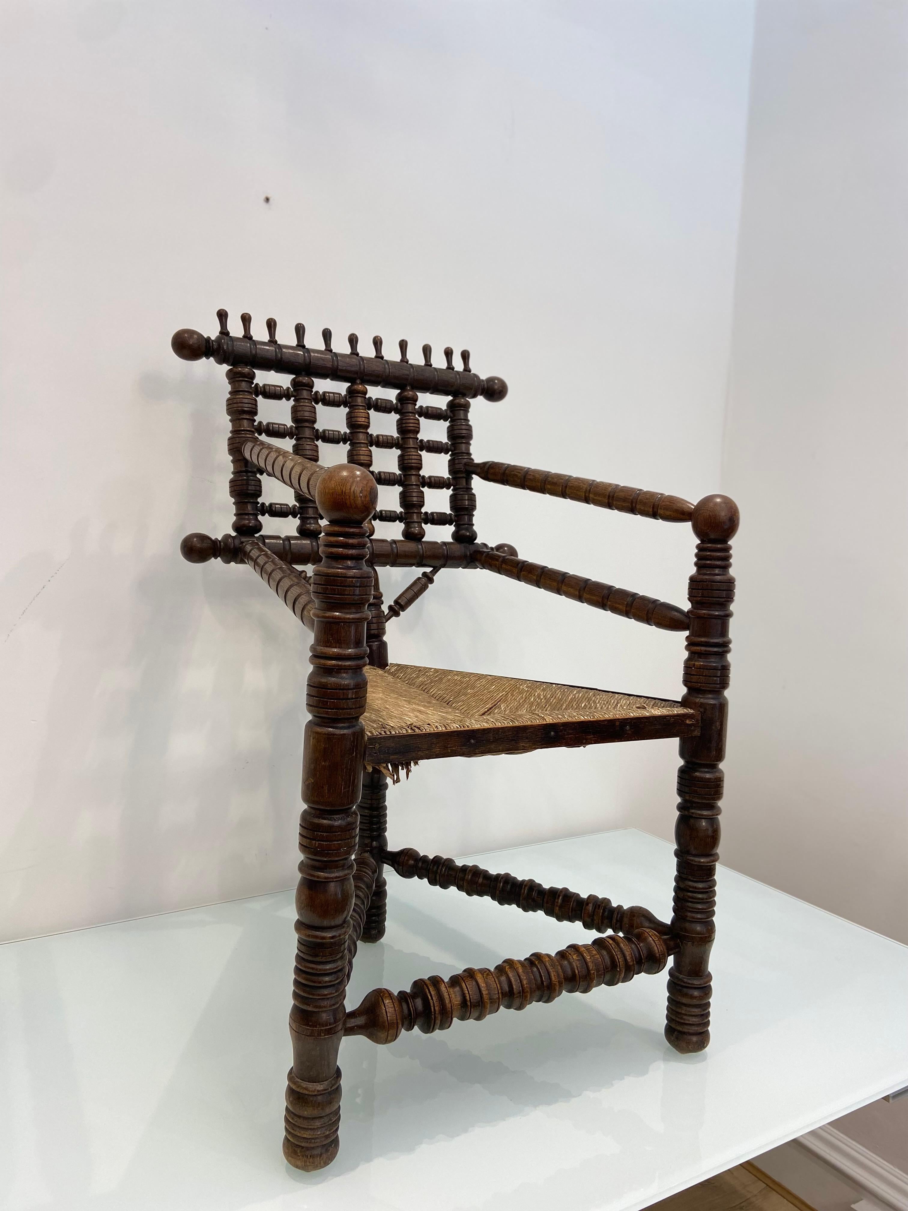 Giacobiano Una sedia triforme in Oak Turners del XIX secolo in vendita