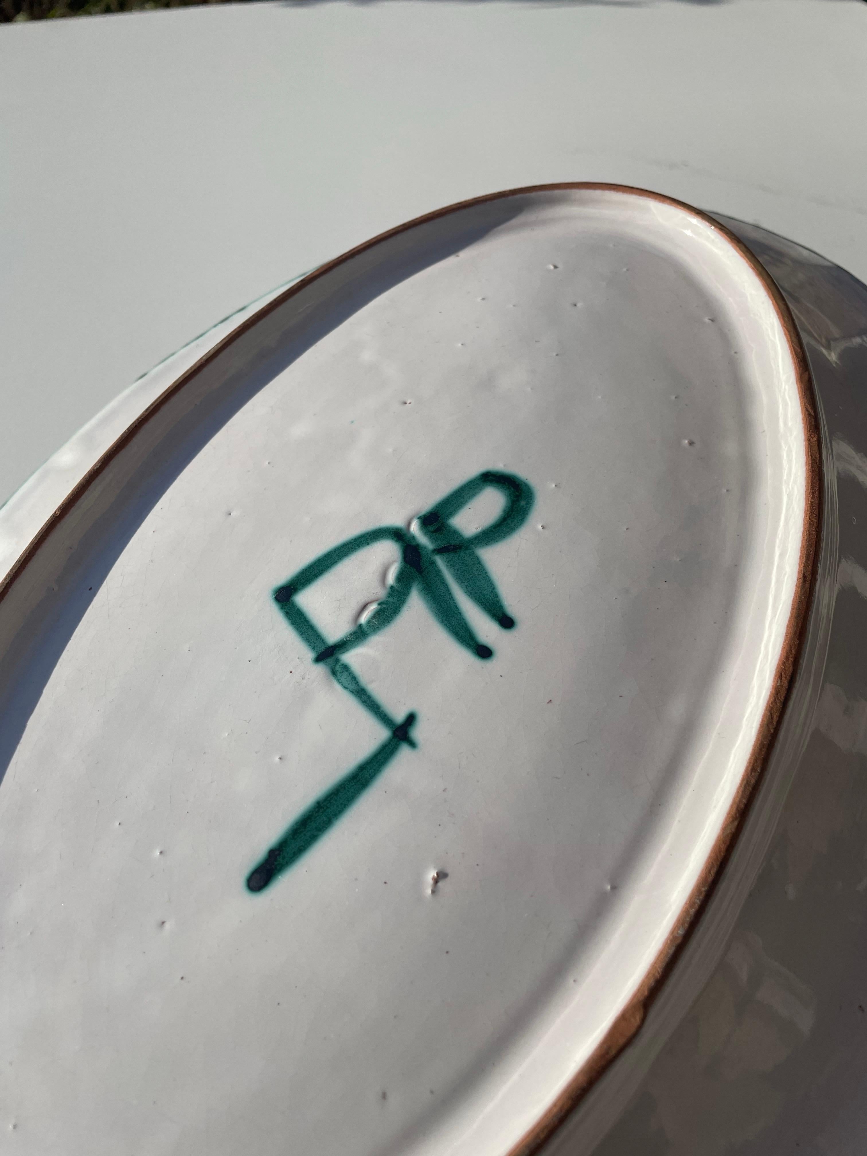 An oblong glazed ceramic platter  Robert Picault - France - 1950s Francés en venta