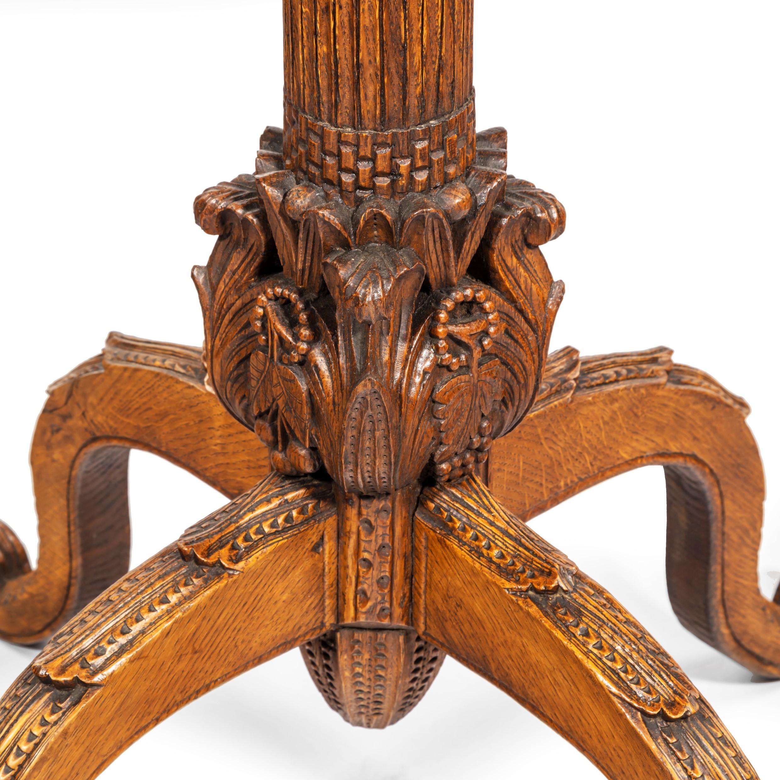 Milieu du XIXe siècle Table octogonale en marqueterie de bois de spécimen indigène en vente