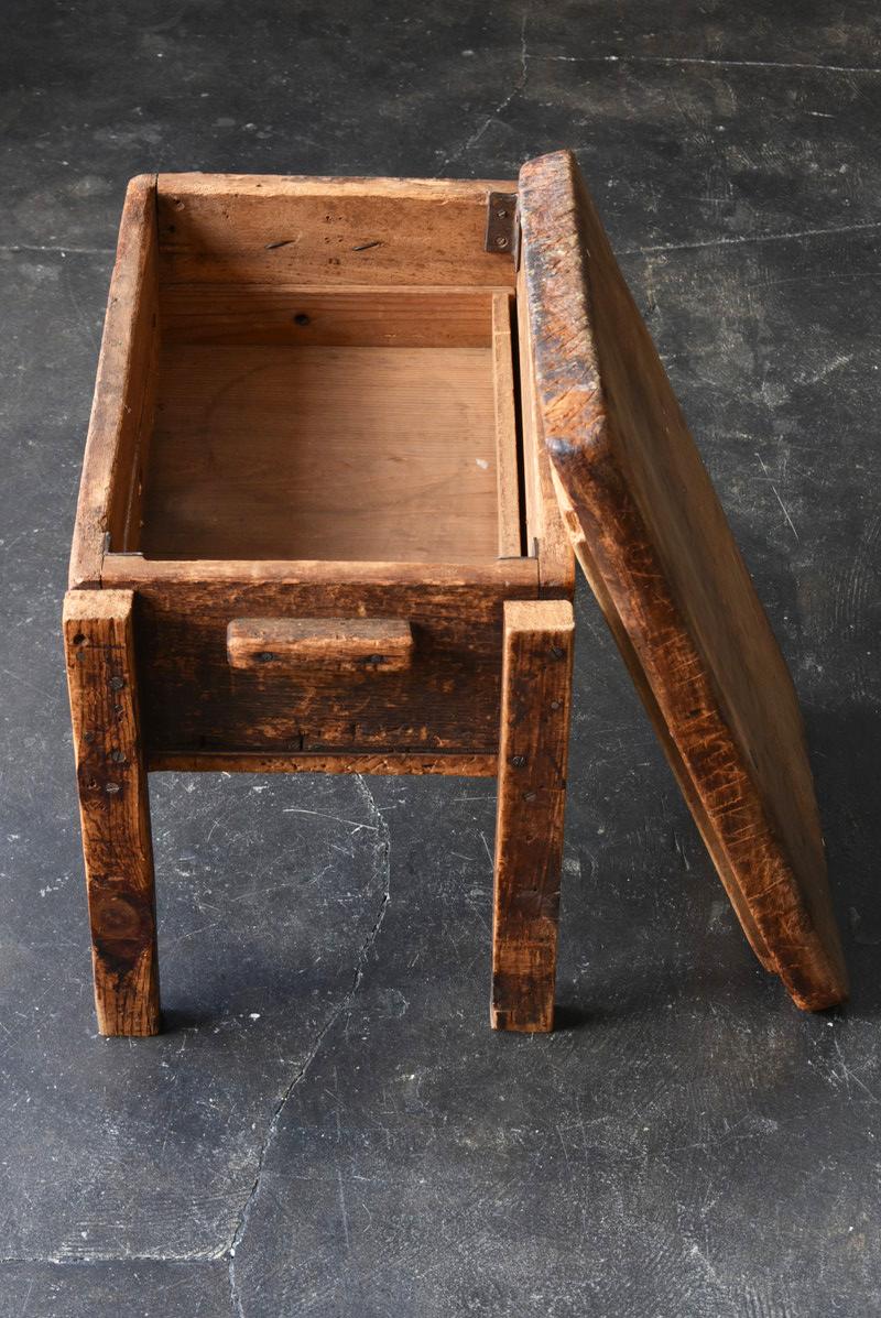 Old Stand Used in a Factory in the Showa Period in Japan / Industrial Chair 4
