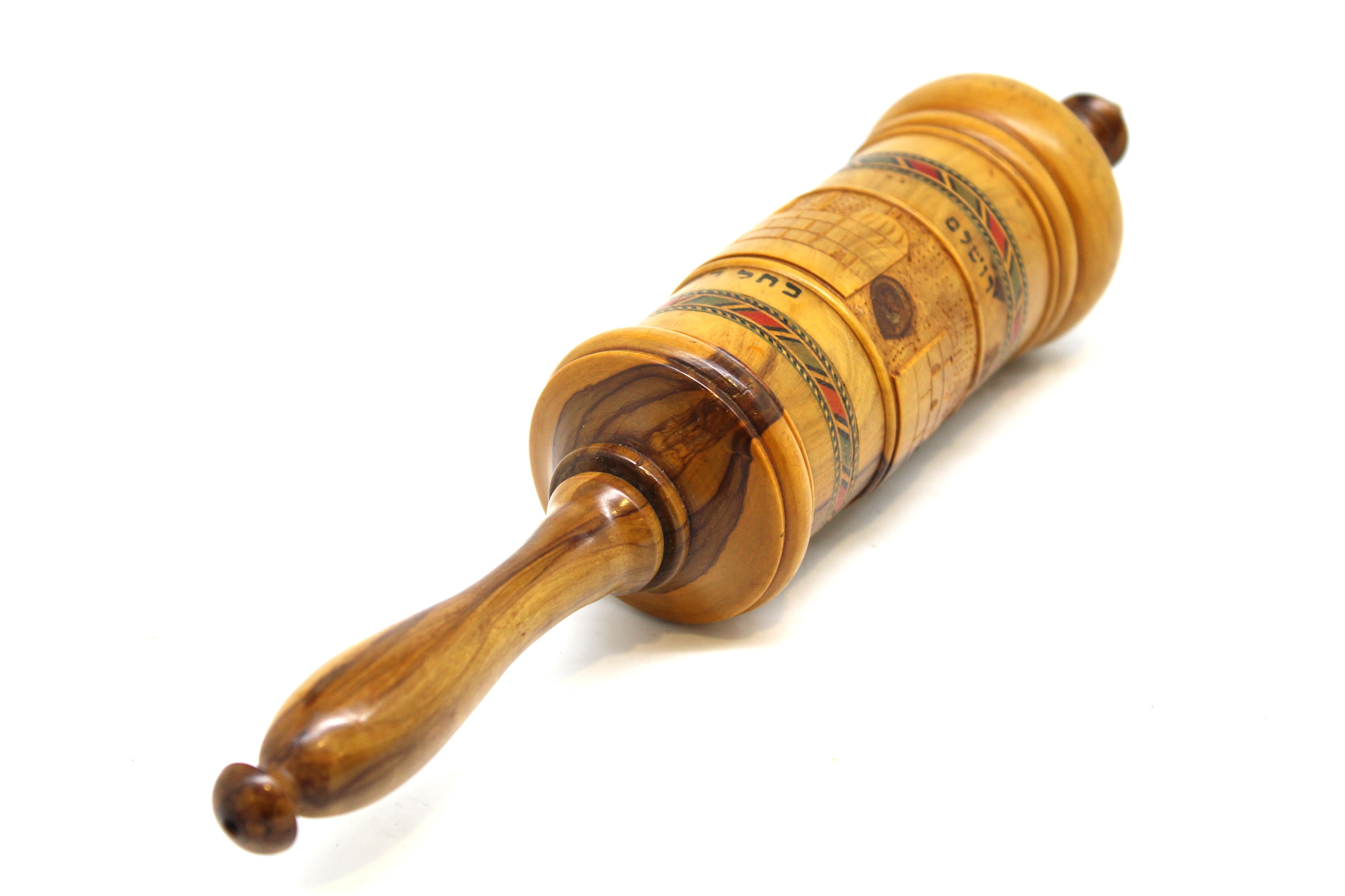 Estuche de madera de olivo para pergamino Ester y rollo de pergamino, Jerusalén C. 1950 en venta 2