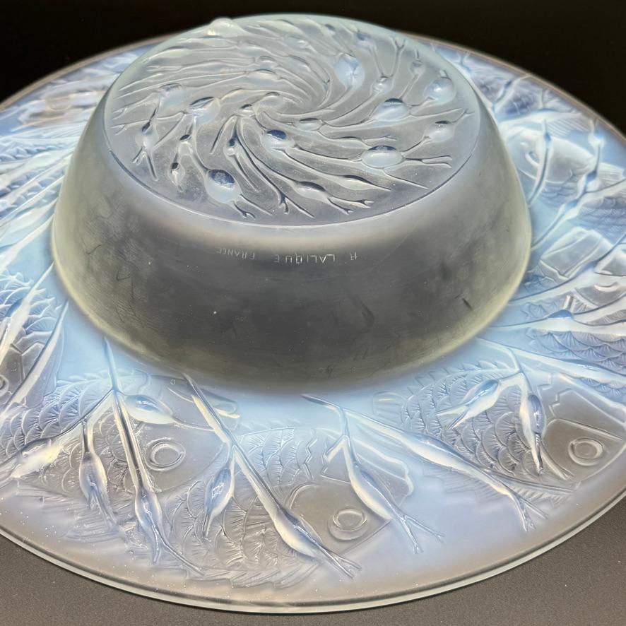 An Opalescent Glass Bowl Anvers By R.Lalique For Sale 4