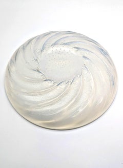 An opalescent glass plate "Poisson N°1" by René Lalique, made in France ca. 1931