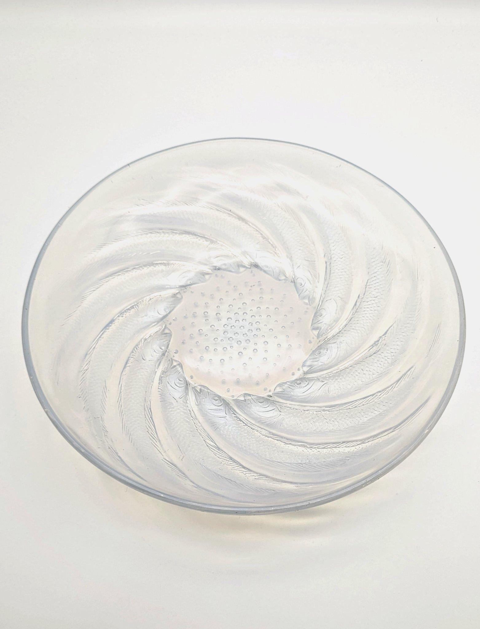 An opalescent glass plate 