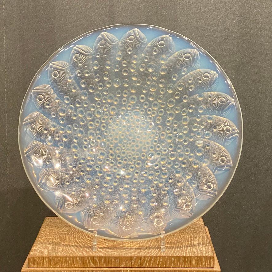 French An Opalescent Roscoff dish by R.Lalique 