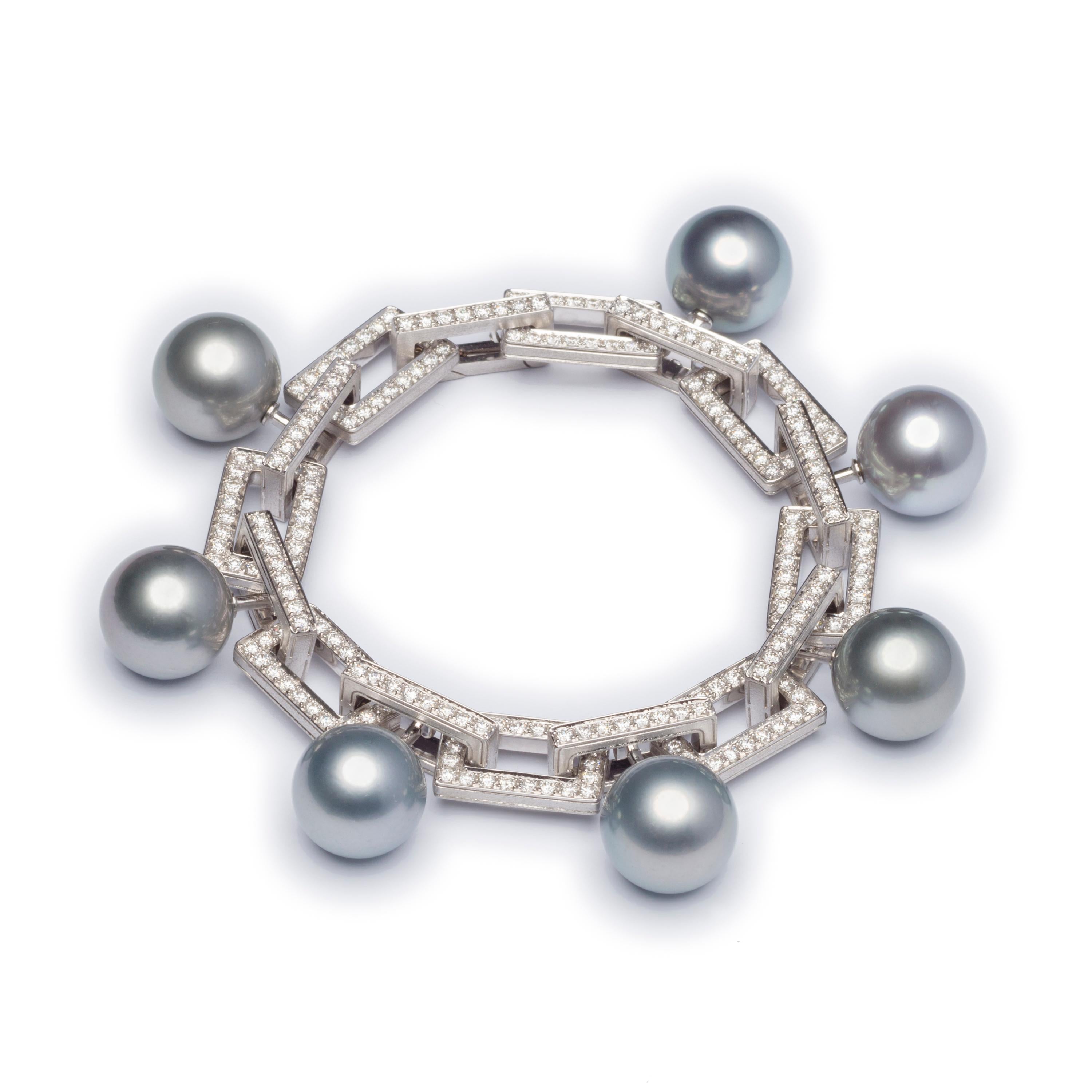 Modern An Order of Bling Tahitian and Diamond South Sea Pearl Choker with Bracelet For Sale