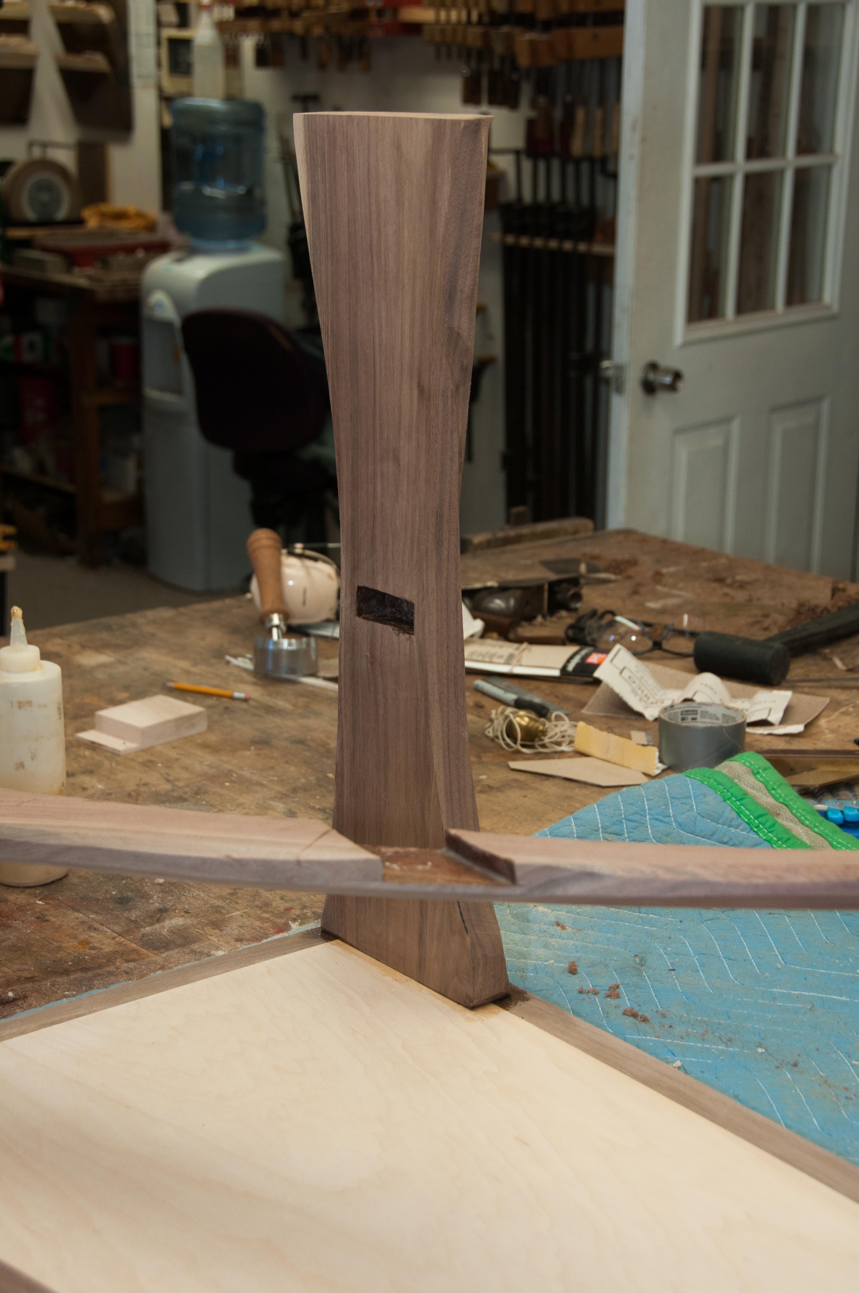 Matching 3 Piece Set Of A Semi-Round Sculptural Live Edge Coffee and End Tables For Sale 9