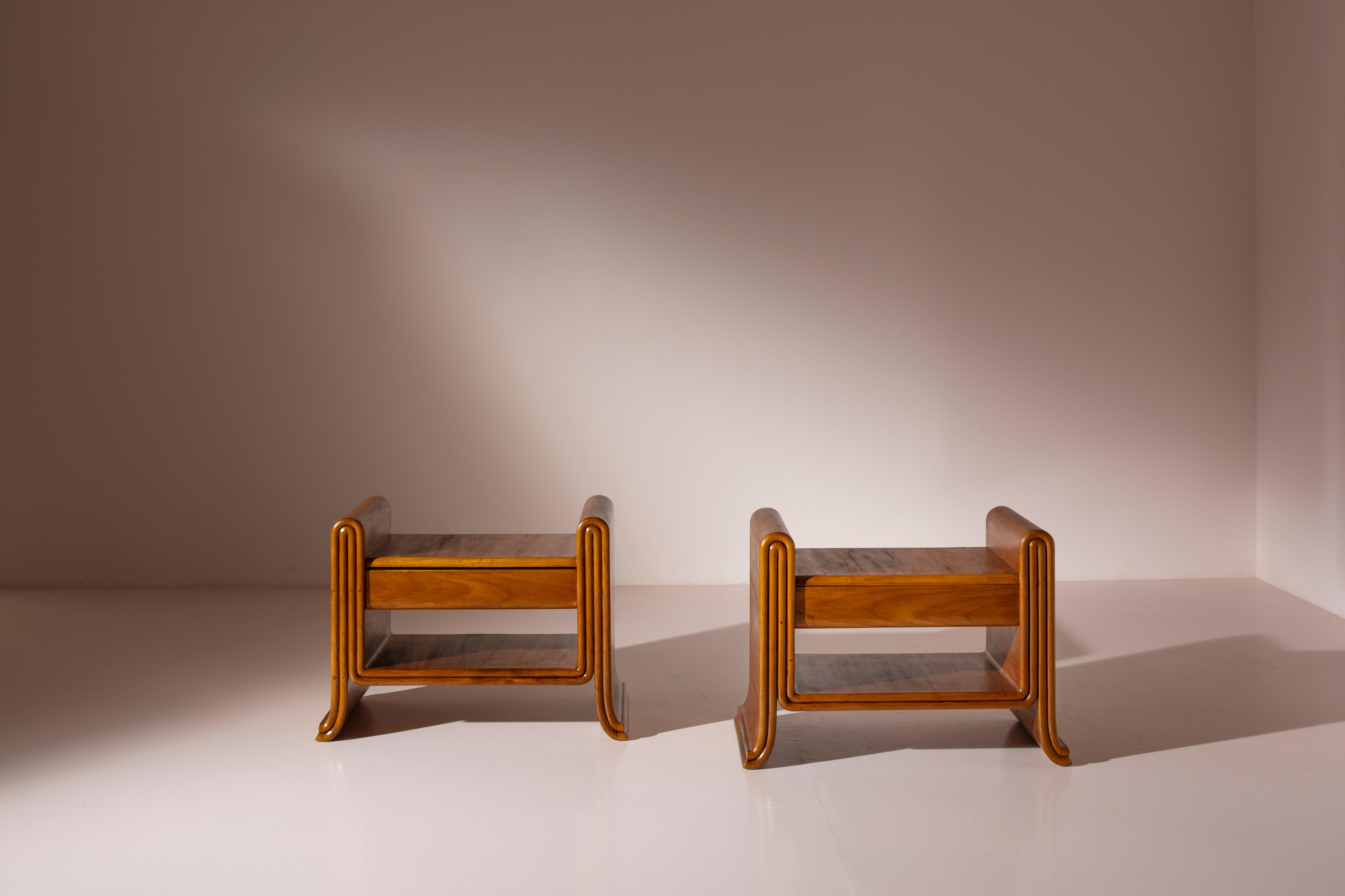 Italian An organic pair of bedside tables made of teak, Italy, 1930s For Sale