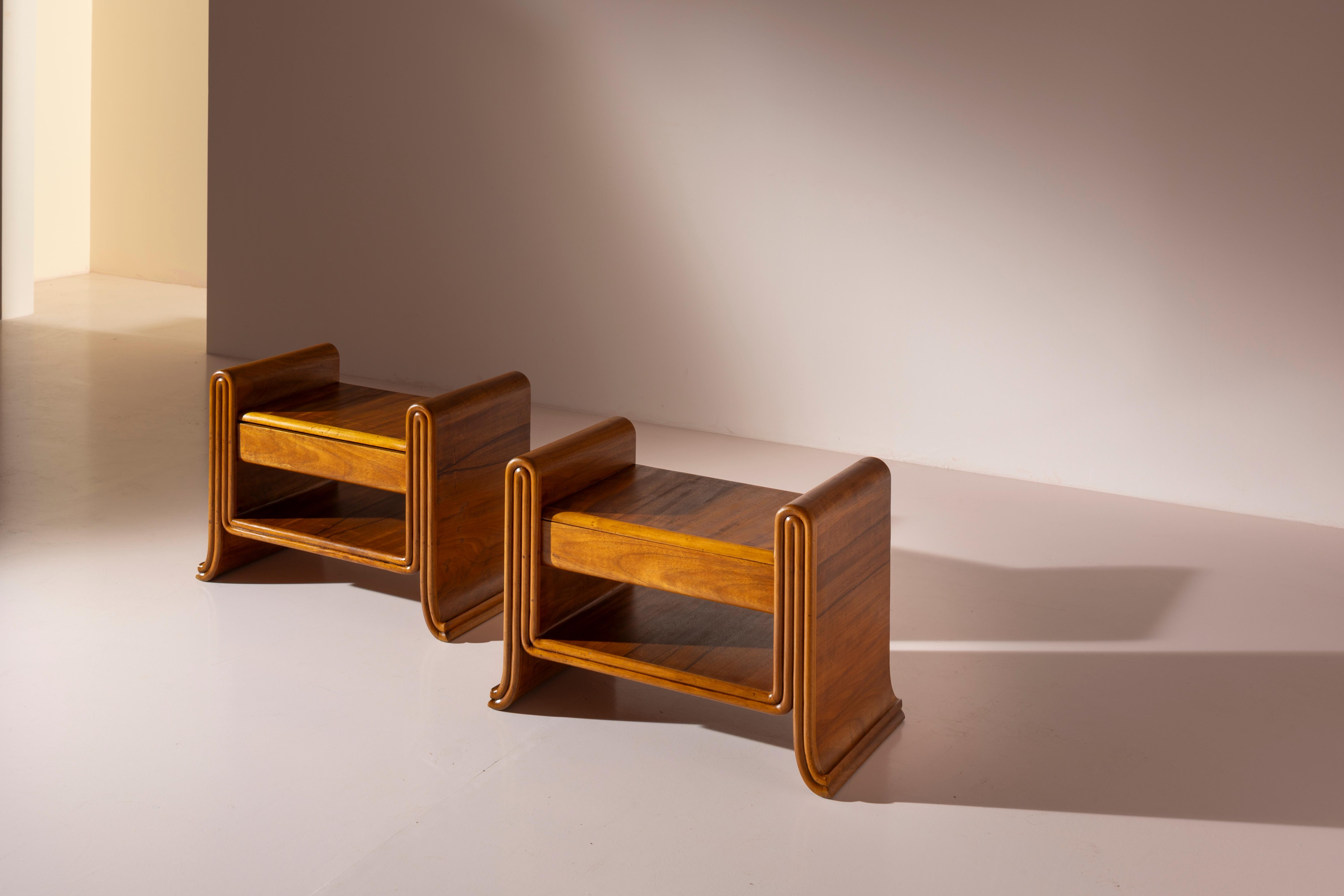 Mid-20th Century An organic pair of bedside tables made of teak, Italy, 1930s For Sale