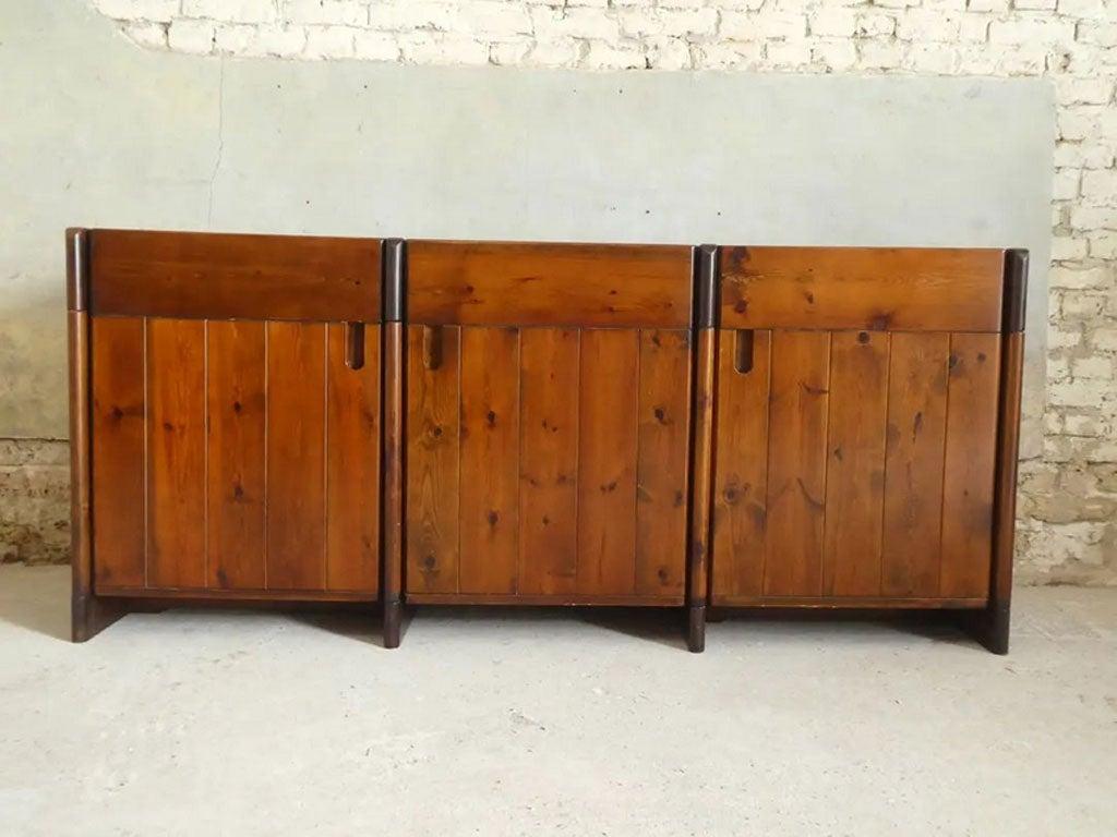 Credenza organica in pino di Silvio Coppola, Edizione Fratelli Montina In condizioni buone in vendita a Saint-Ouen, FR
