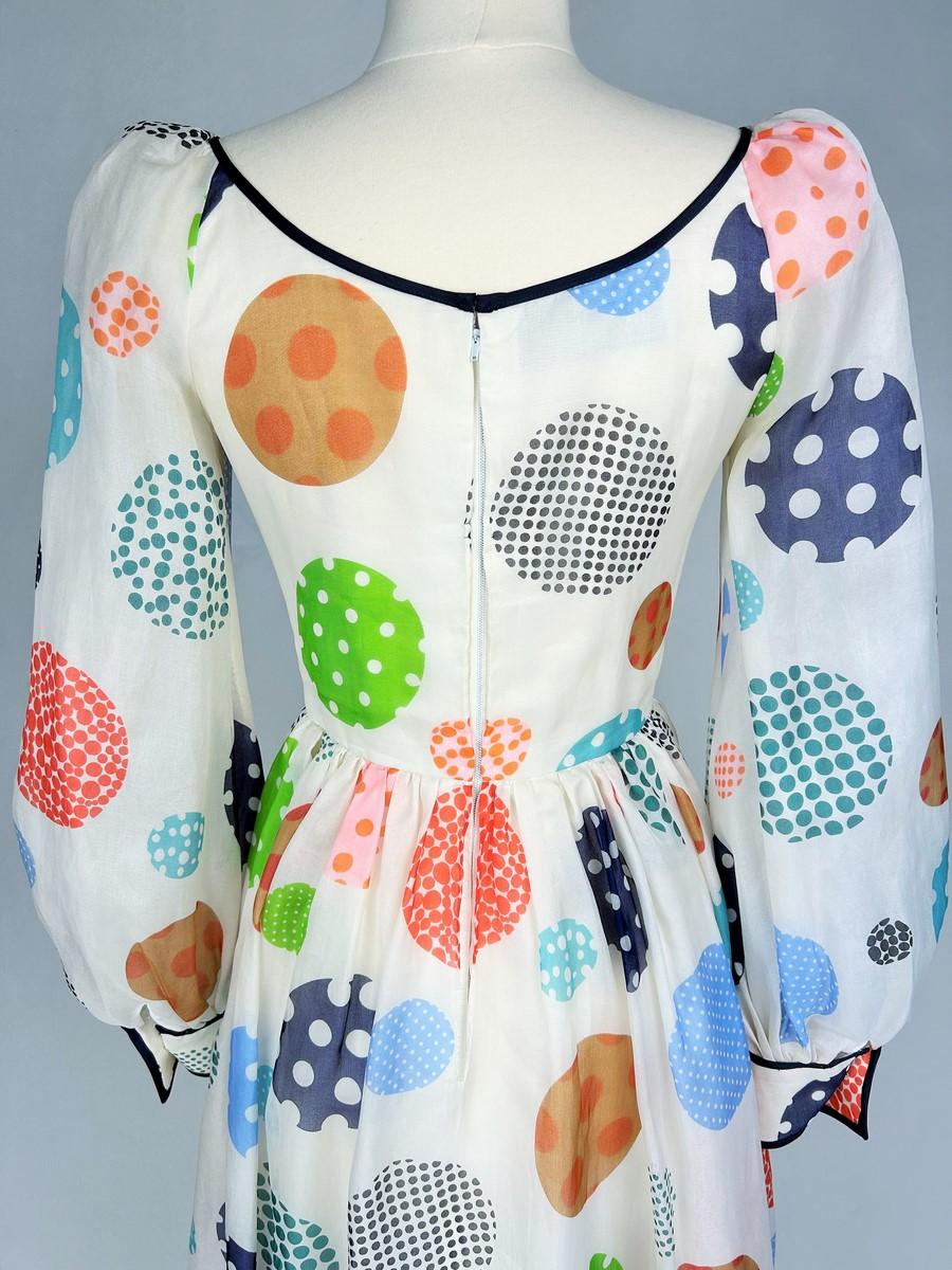 Nina Ricci, robe en organza imprimée à pois, printemps-été 1973 en vente 4