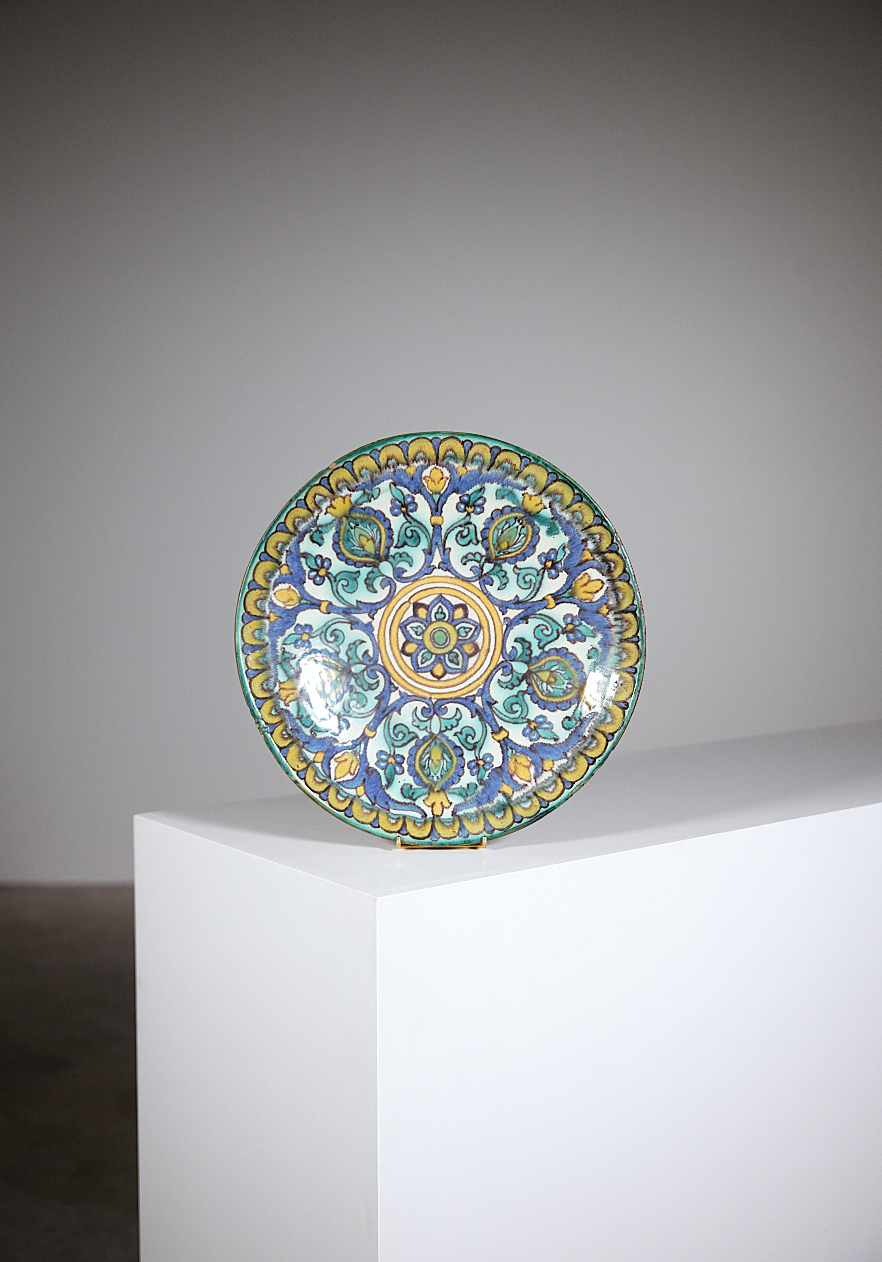 Orientalischer Keramikteller von Pierre de Verclos Nabeul Tunesien 1930er Jahre (Tunesisch) im Angebot