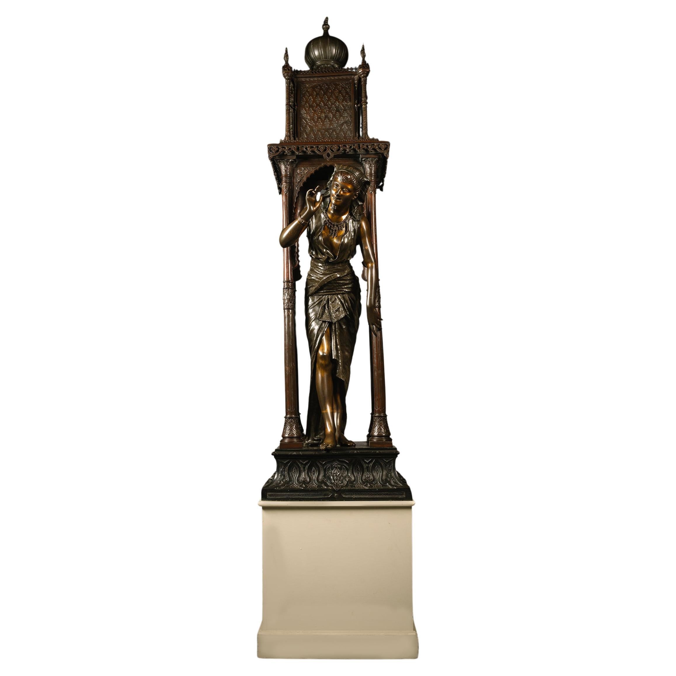 Orientalische lebensgroße figurale Bronzestatue in Bronzeform, Louis Hottot zugeschrieben im Angebot