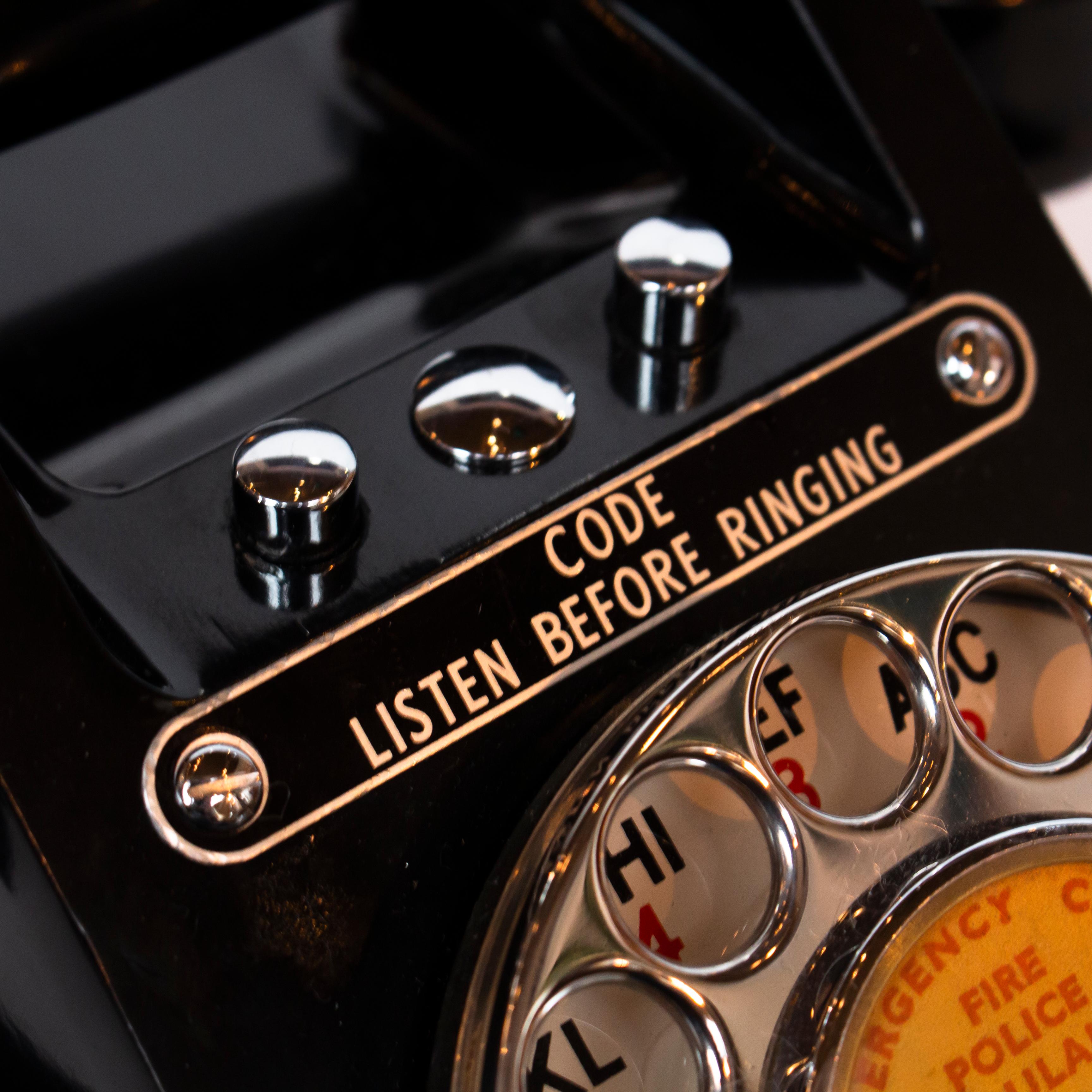 Original 1951 GPO Model 332 Telephone with Original Button Features 2