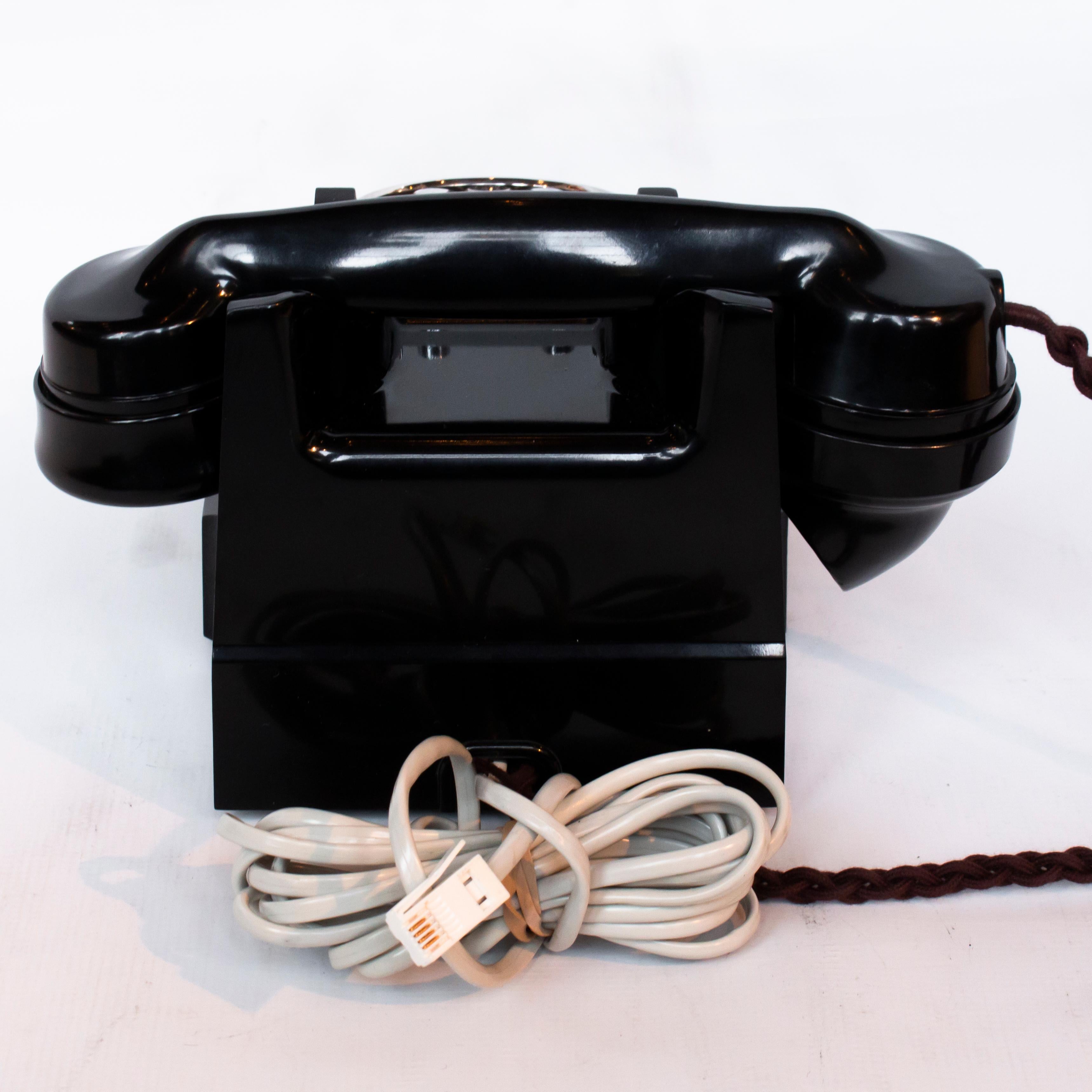 Art Deco Original 1951 GPO Model 332 Telephone with Original Button Features