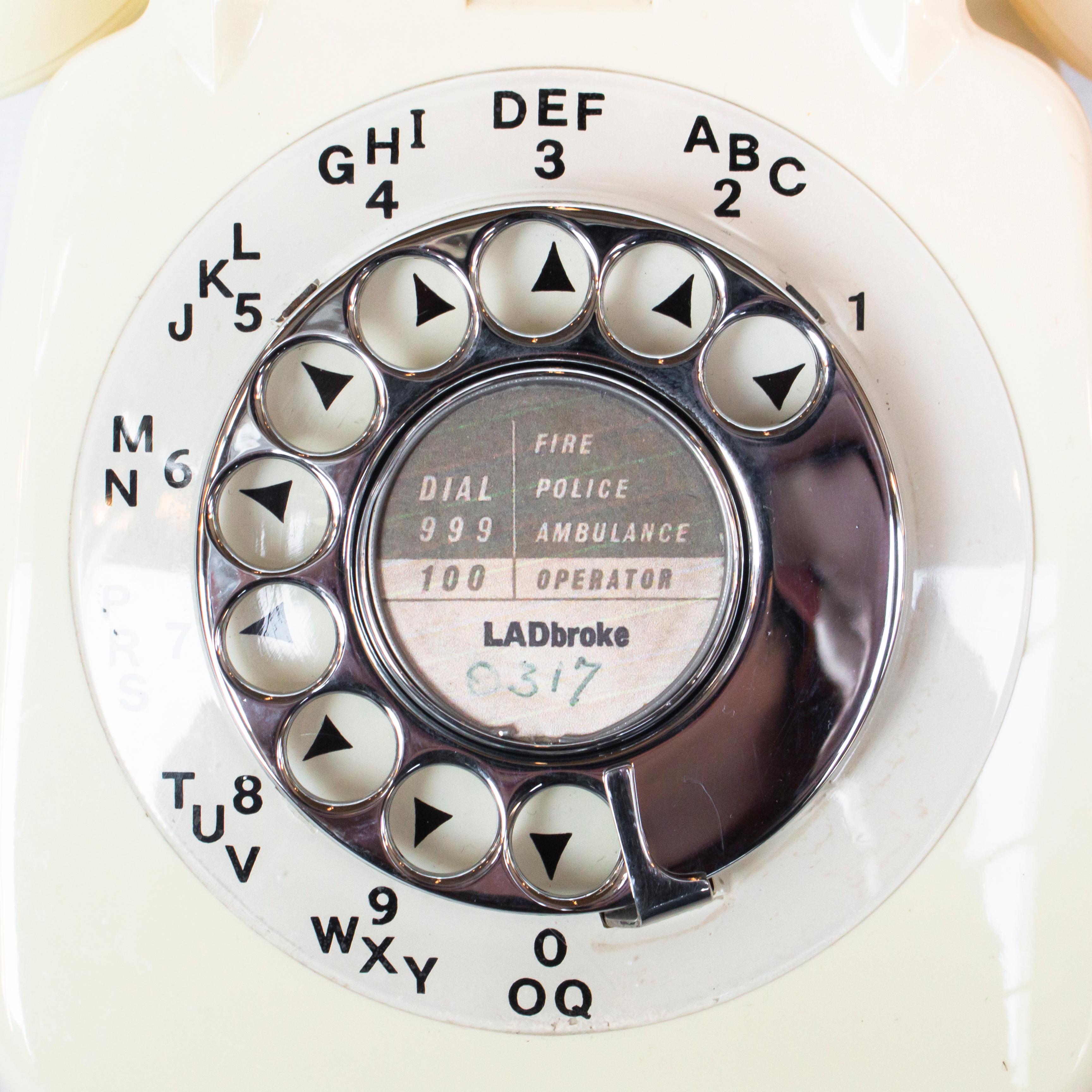 Bakelite Original 1963 GPO Model 706 Telephone in Ivory, Original Nylon Carrying Strap