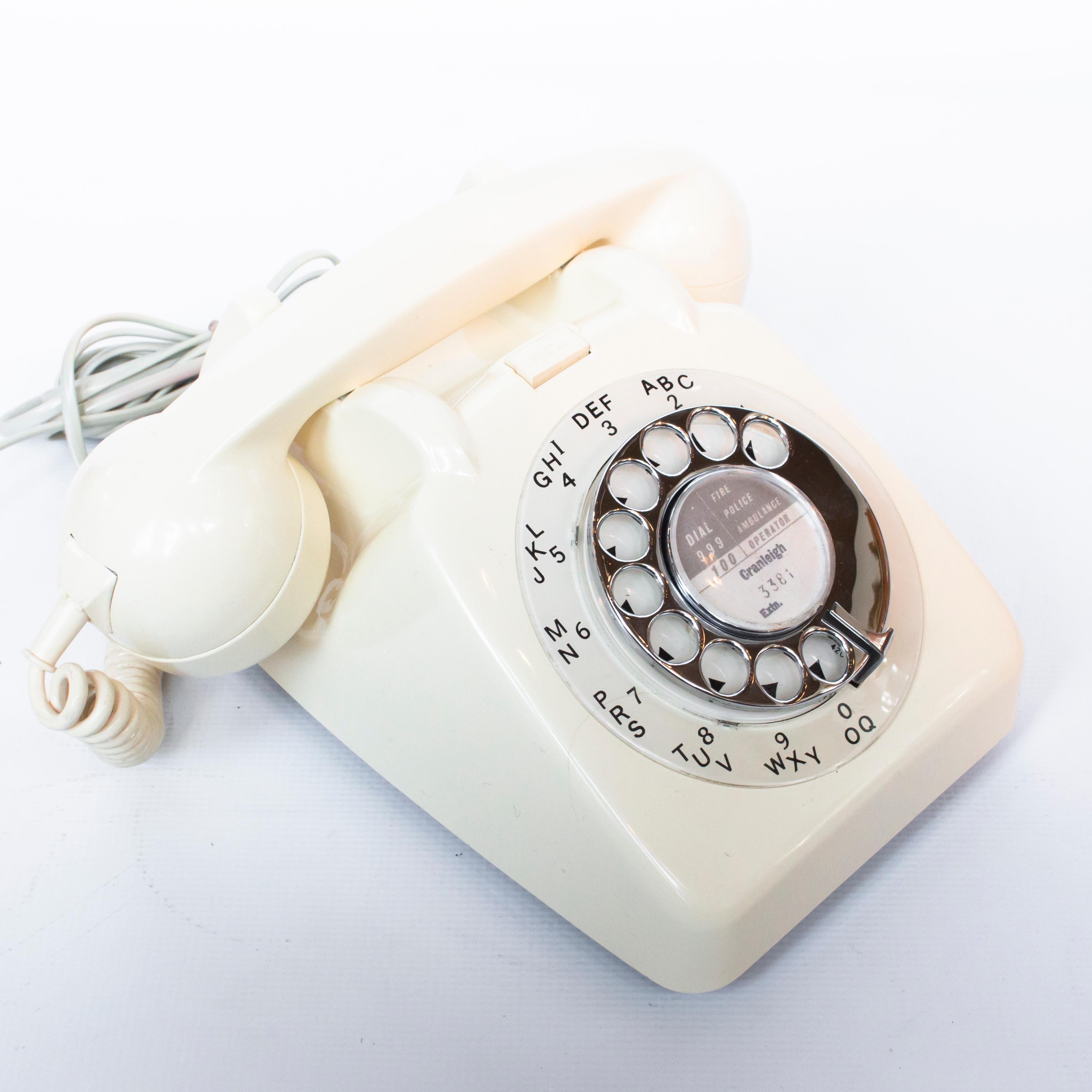 An original, 1967 GPO model 706 telephone in ivory. Original nylon carrying handle (not for carrying). Fully refurbished.

Dimensions: H 14.5 cm, W 22 cm, D 10 cm

Origin: English

Date: circa 1960

Item no: 1802202.