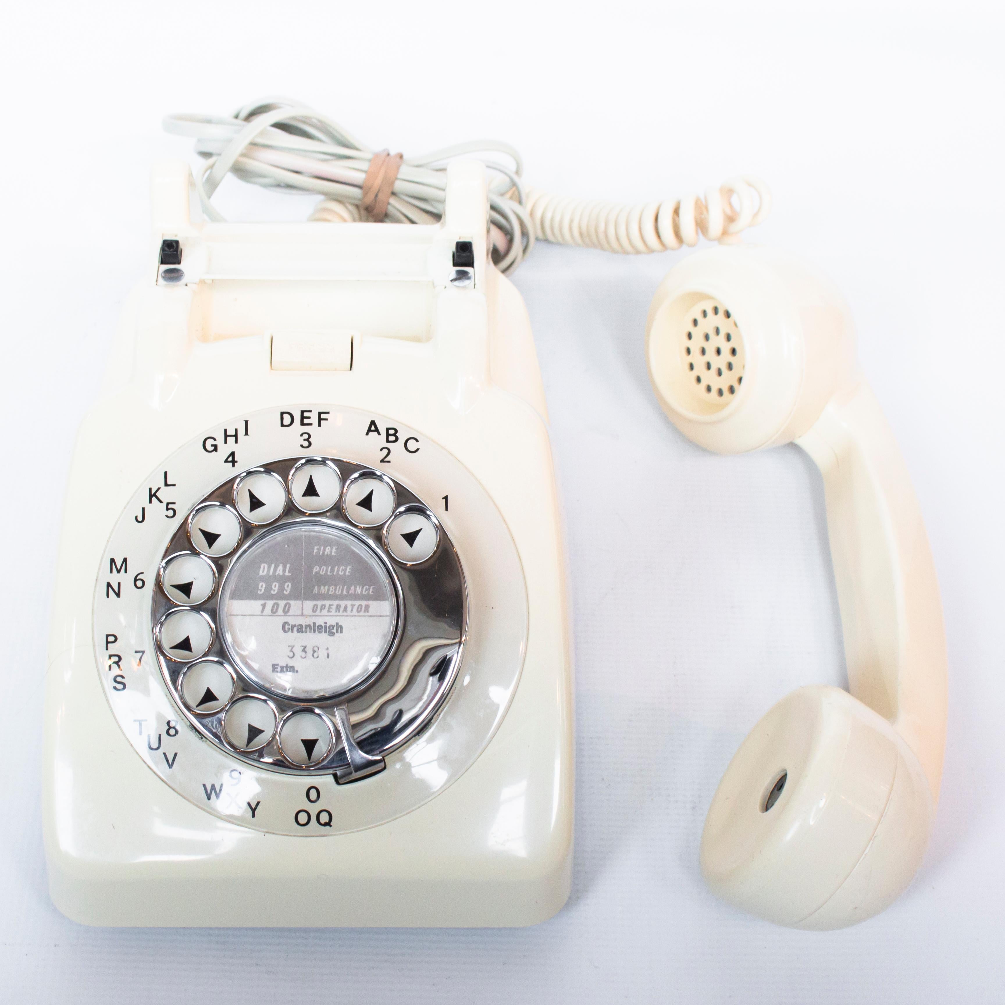 English Original 1967 GPO Model 706 Telephone in Ivory, Original Nylon Carrying Strap