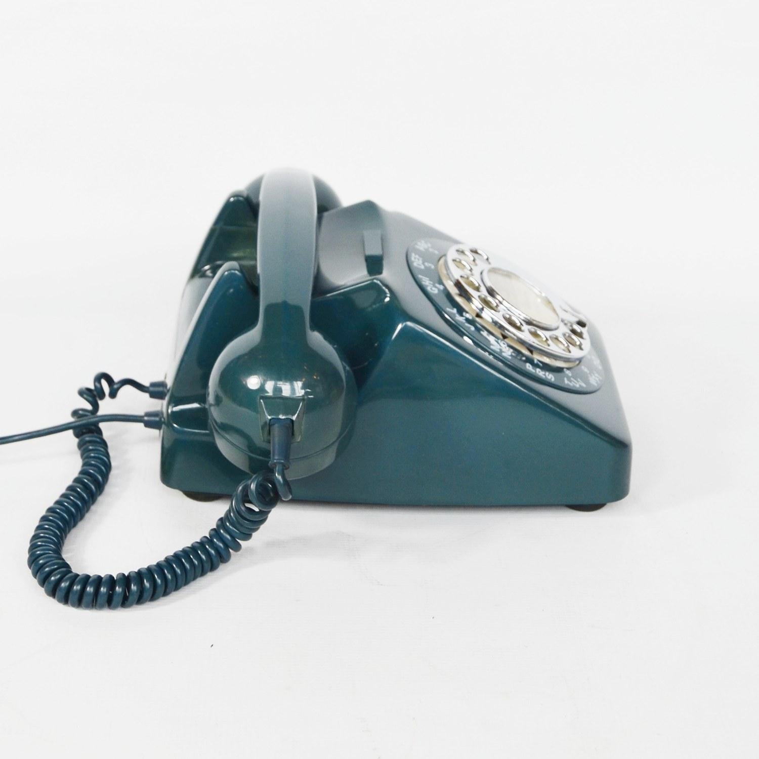 Late 20th Century Original 1970s Model 746L Telephone Full Working Order