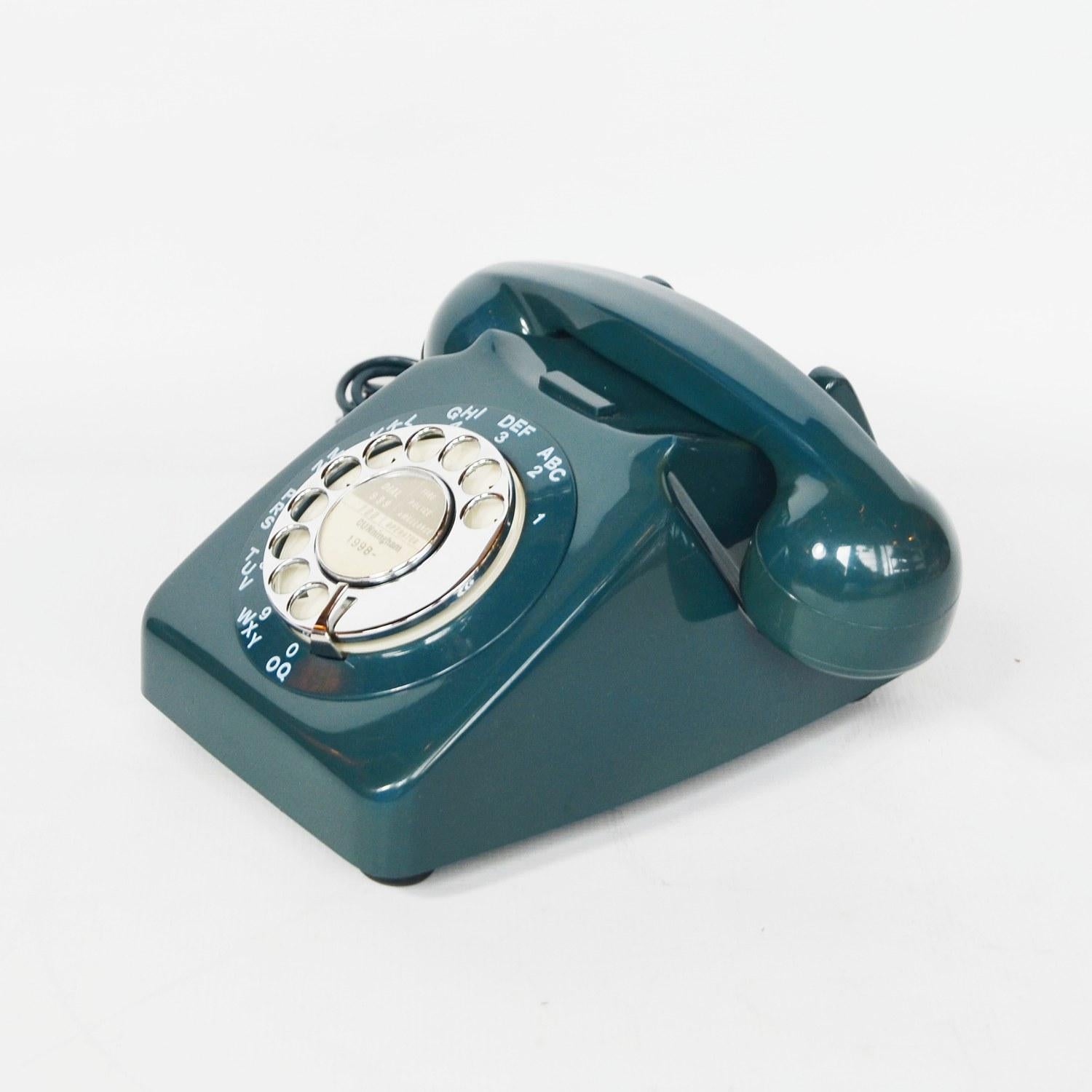 Plastic Original 1970s Model 746L Telephone Full Working Order