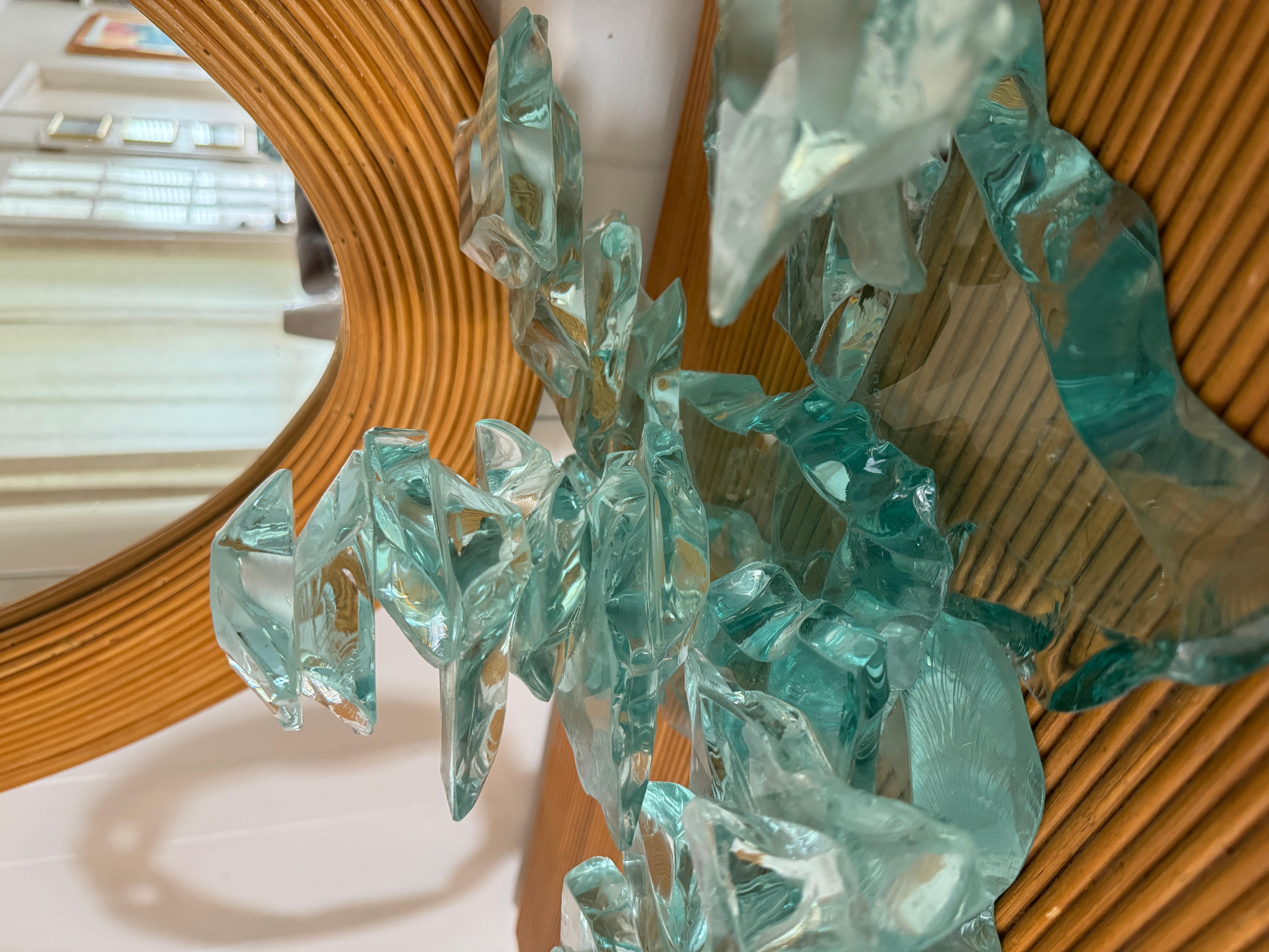 Eine originale, gestapelte Glaskandelaber-Kunstskulptur der Bill Meek Studios. Falsches Eis! im Angebot 10
