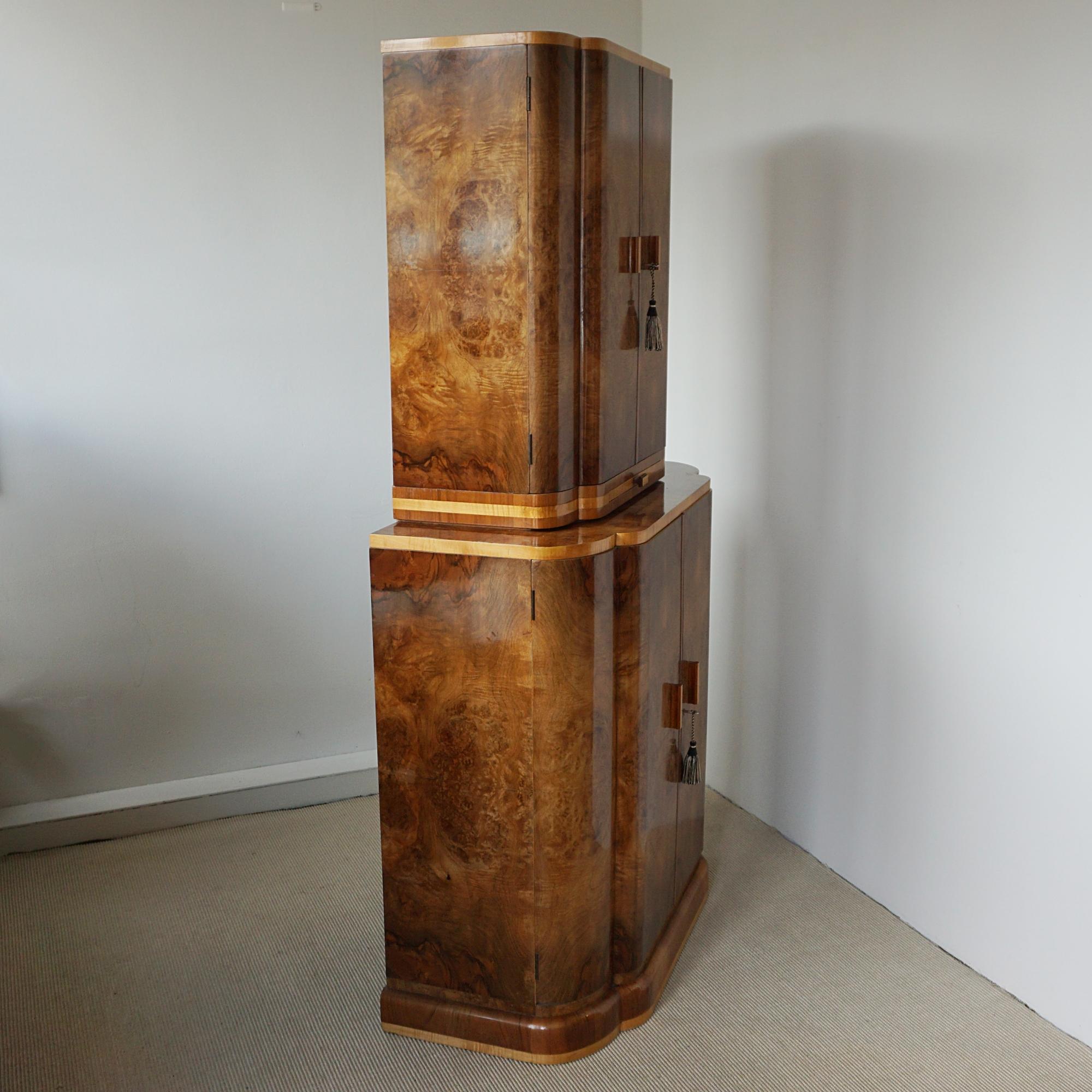 An Original Burr Walnut and Satin Birch Art Deco Cocktail Cabinet 5