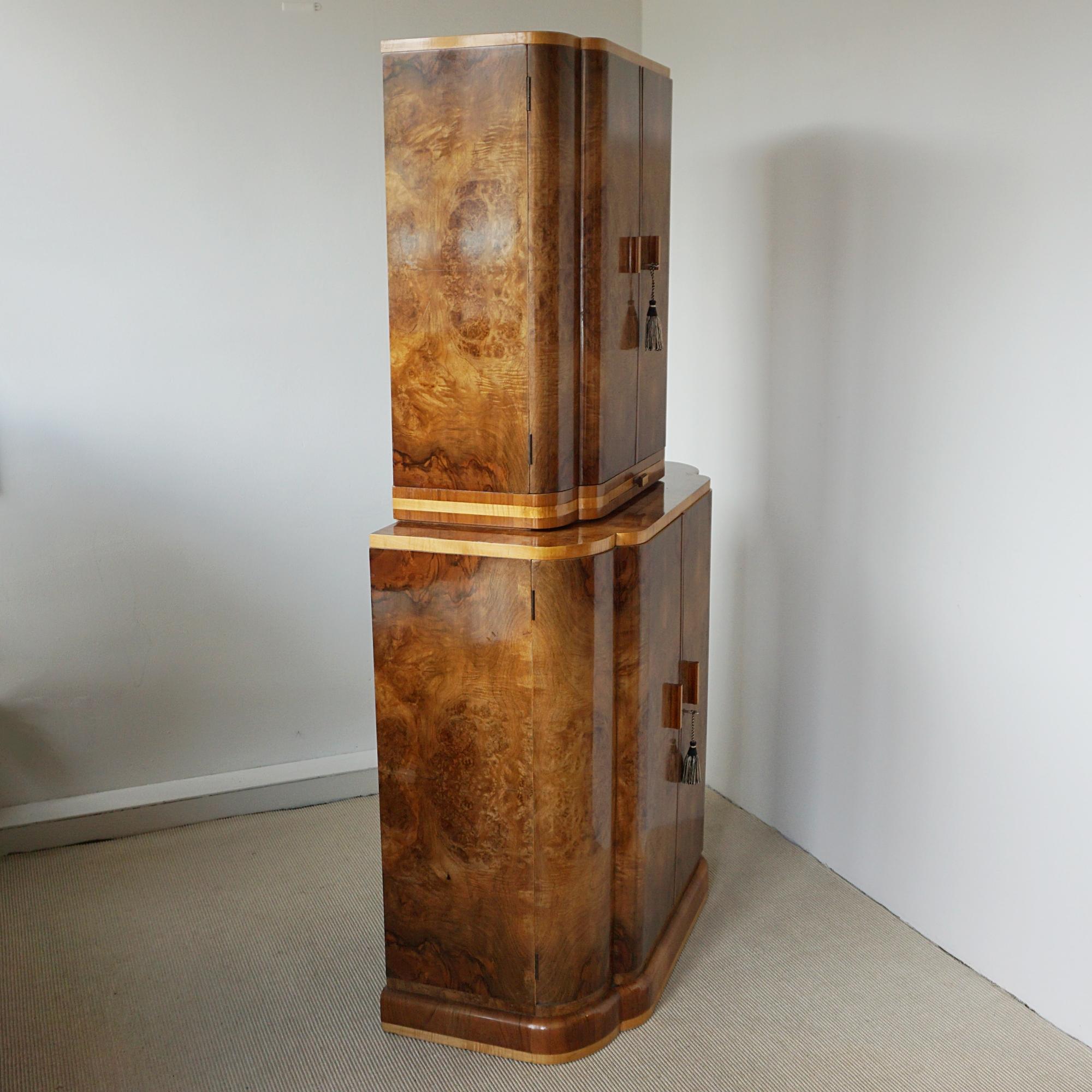 An Original Burr Walnut and Satin Birch Art Deco Cocktail Cabinet 6