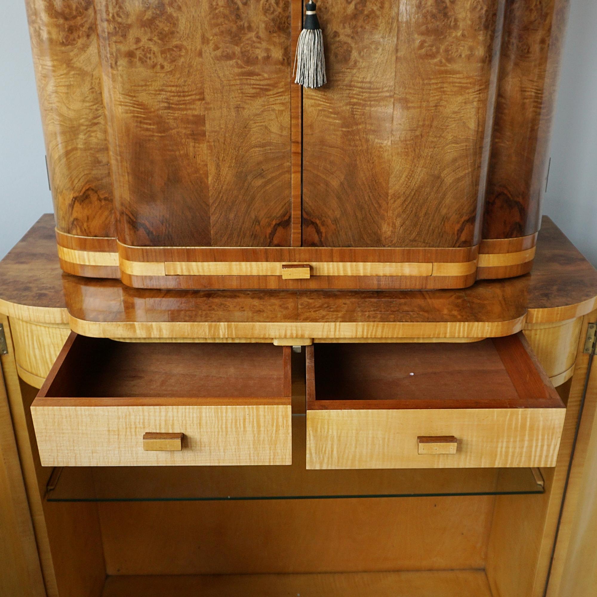 An Original Burr Walnut and Satin Birch Art Deco Cocktail Cabinet 3