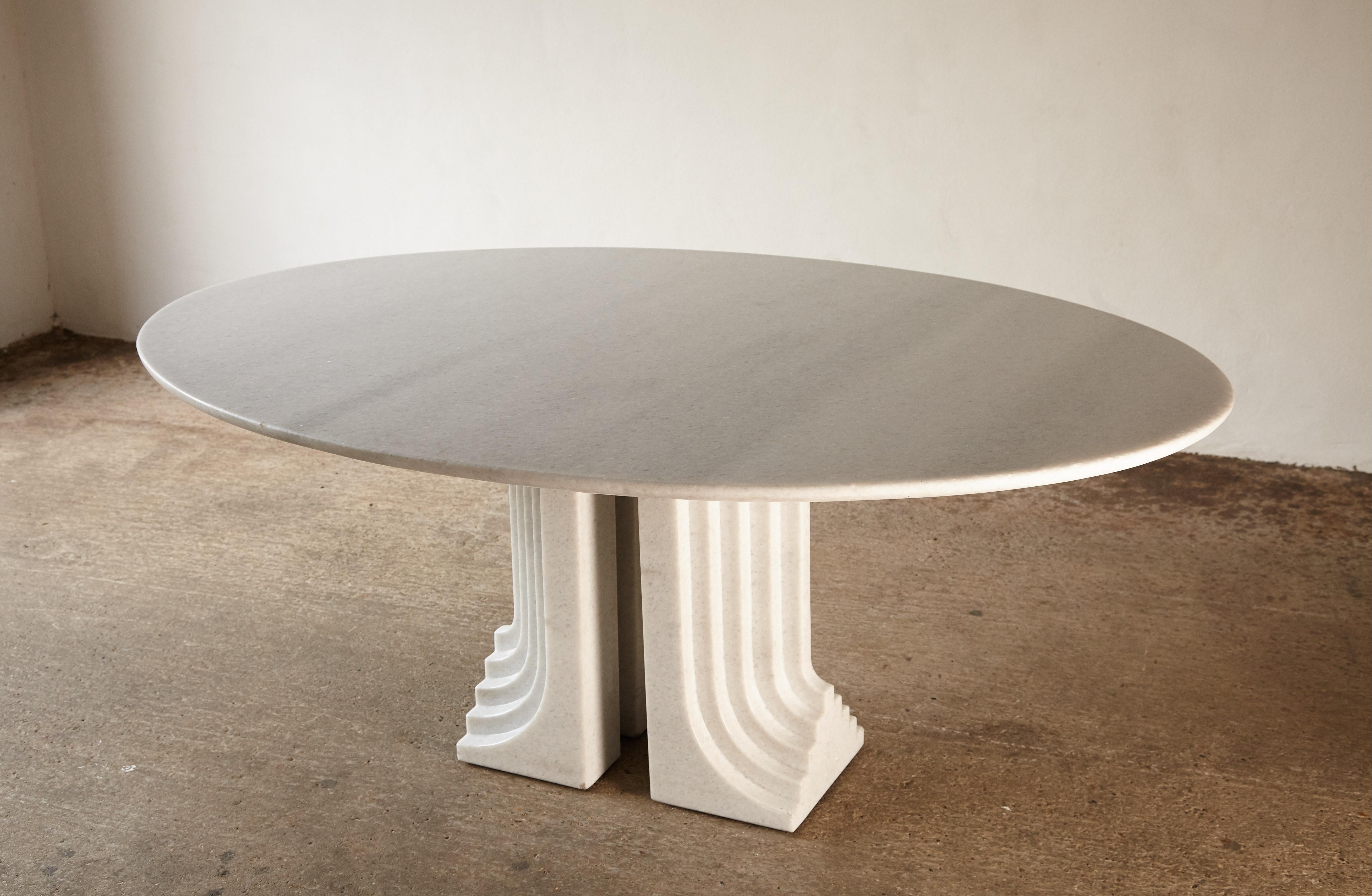 Original Carlo Scarpa Samo Table in Naxos Marble, Simon Gavina, Italy, 1970s In Good Condition In London, GB